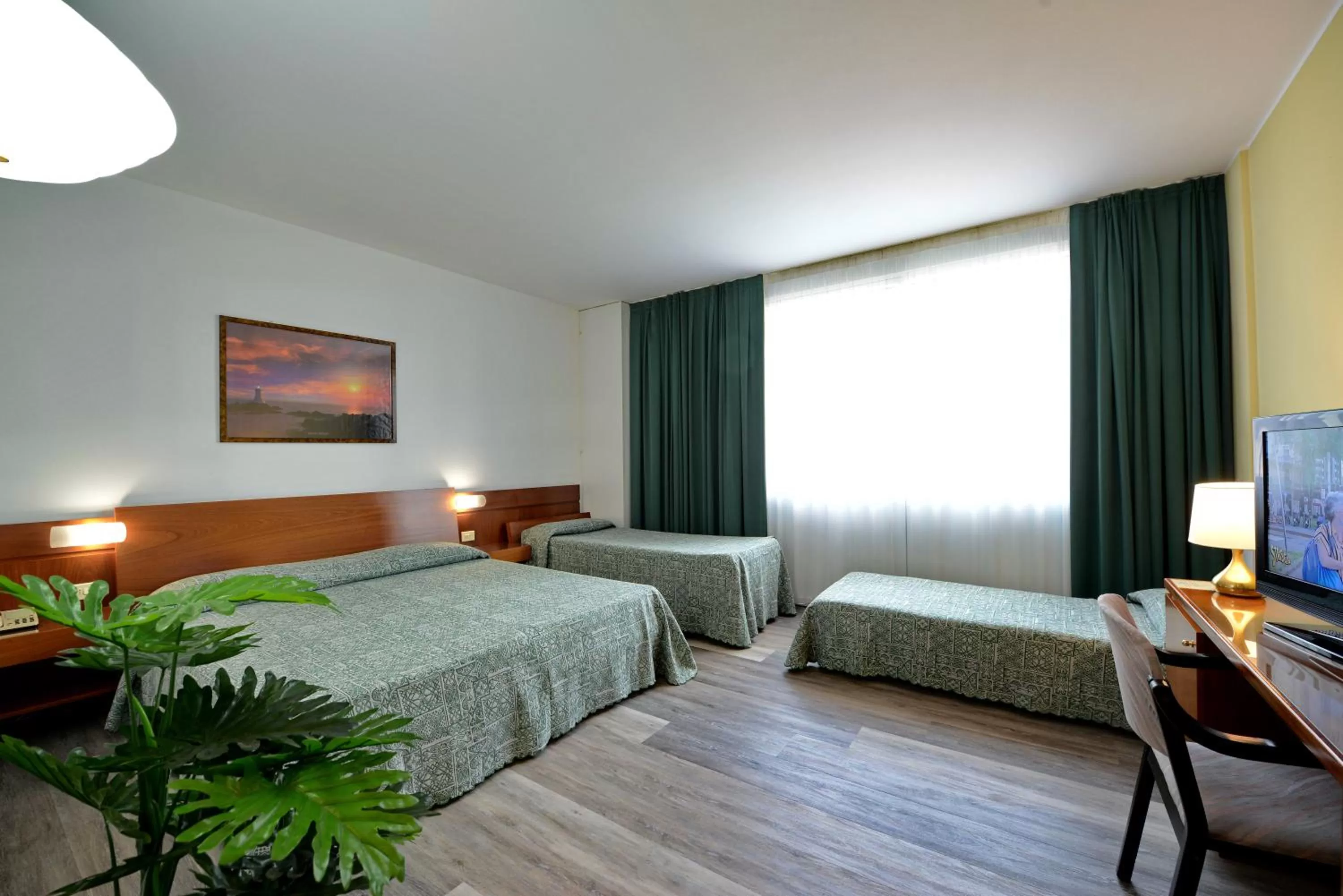 Quadruple Room in Hotel Krystal