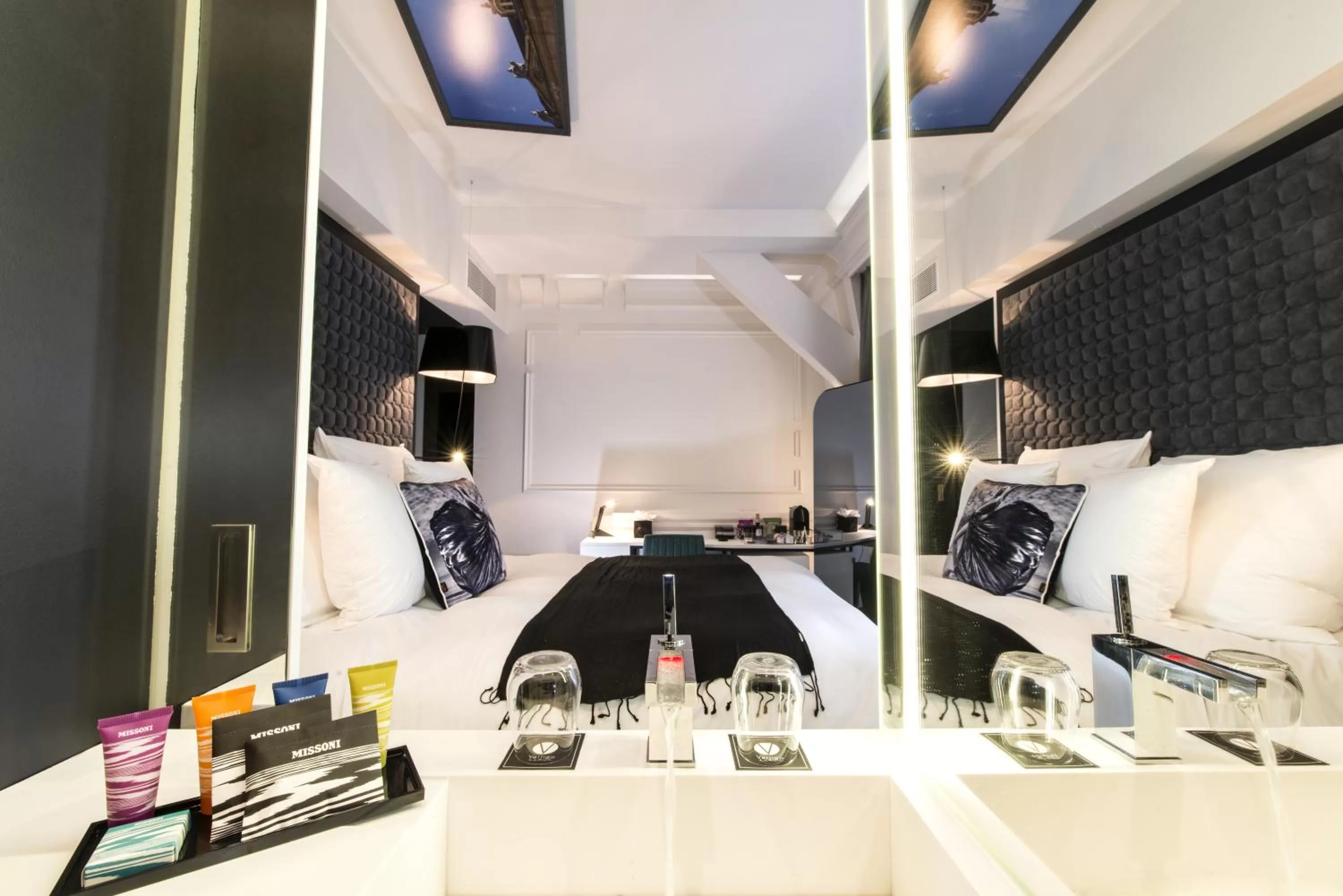 Marvelous Room with Spa Access in Vertigo Hotel, Dijon, a Member of Design Hotels