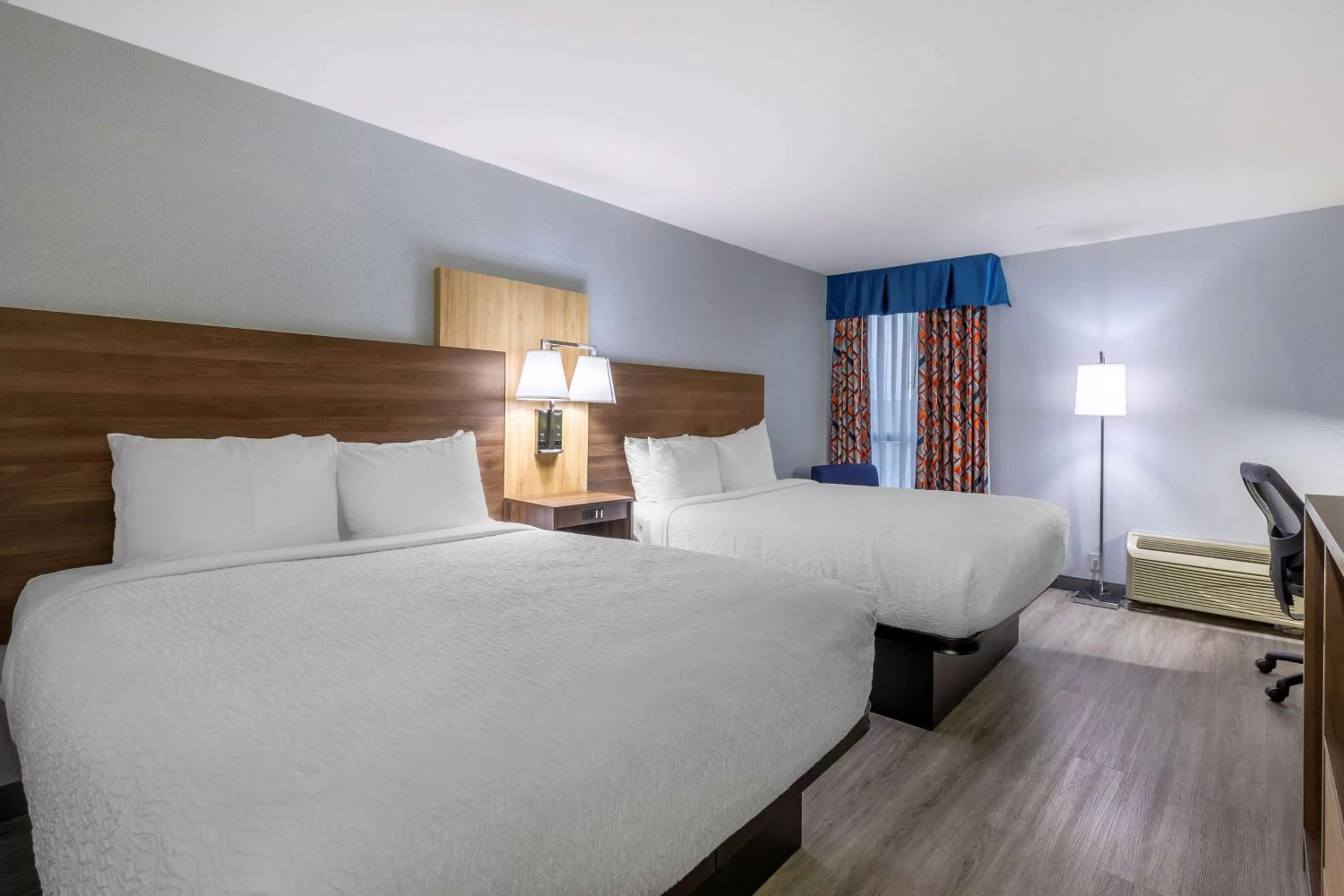 Queen Room with Two Queen Beds in Best Western Plus St. Louis West-Westport