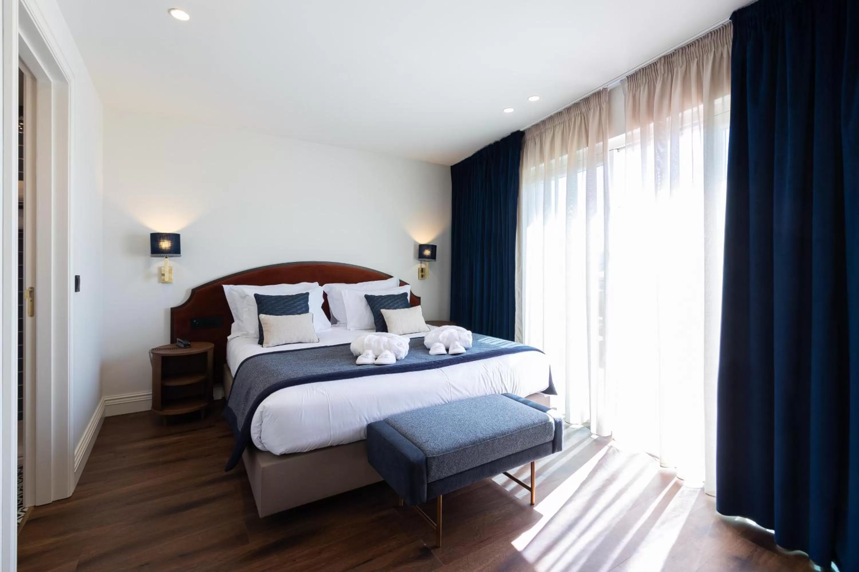 Superior Double or Twin Room in AP Dona Aninhas