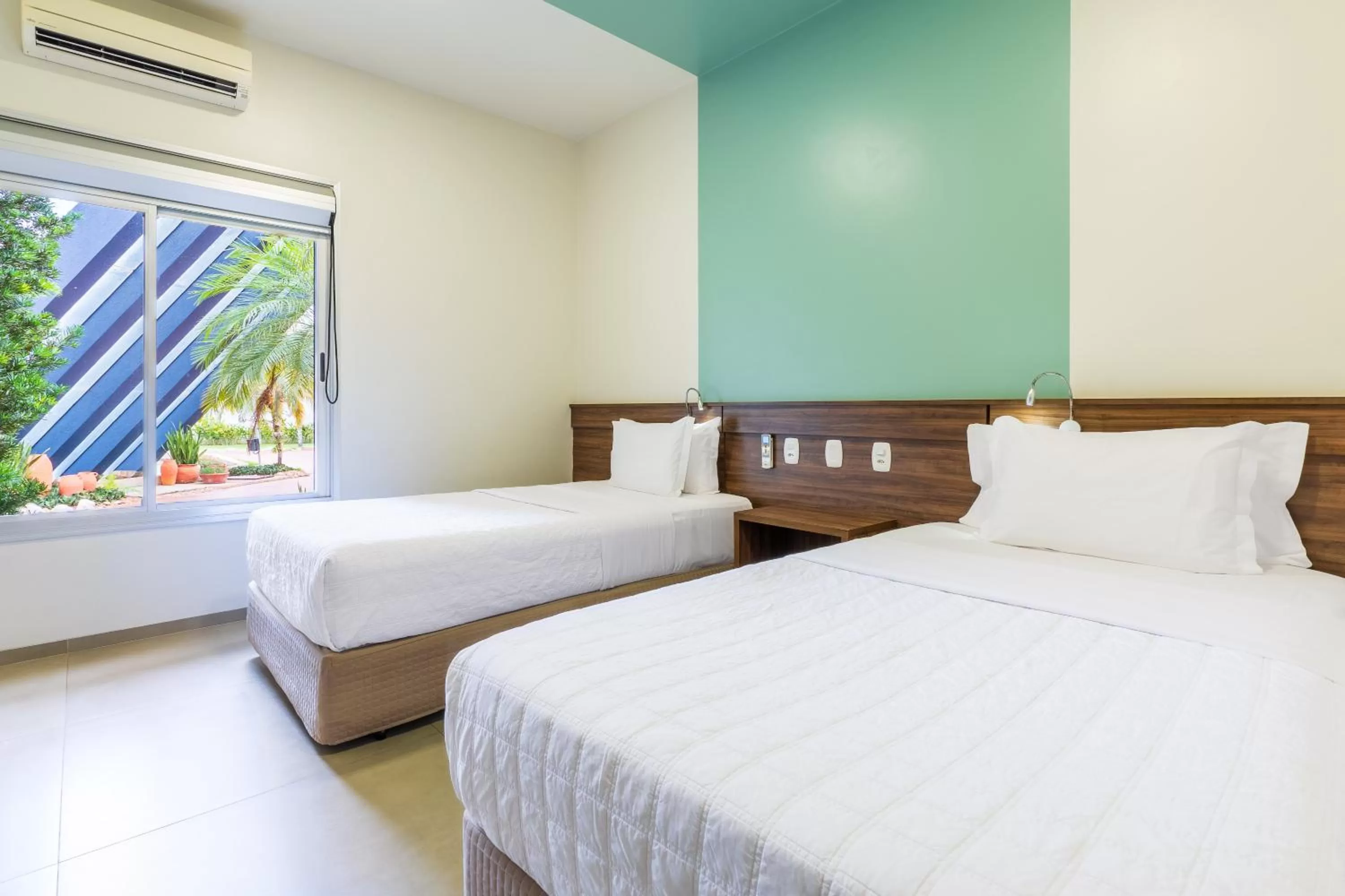 Double Room with Two Double Beds - single occupancy in Ucayali Hotel