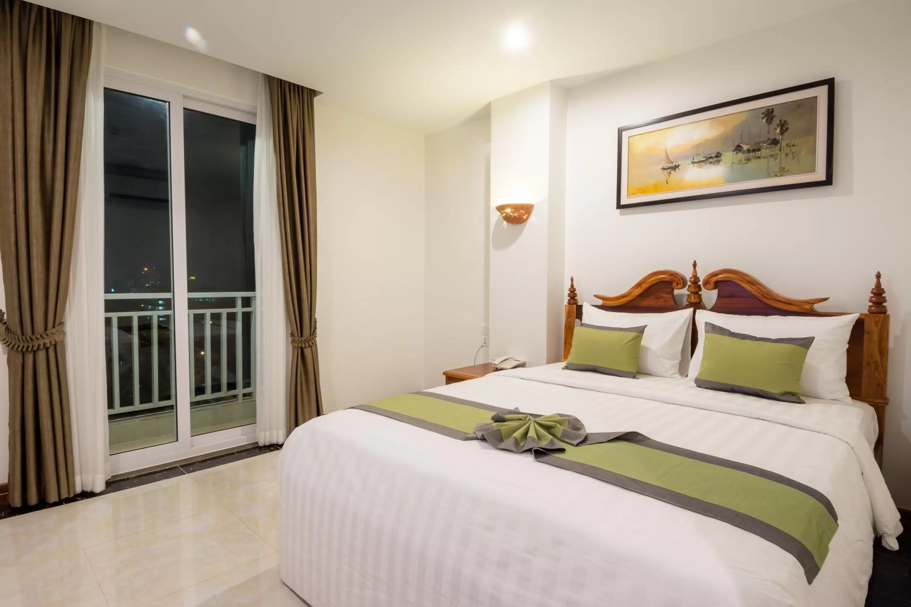Superior Double Room with City View in Relax Hotel