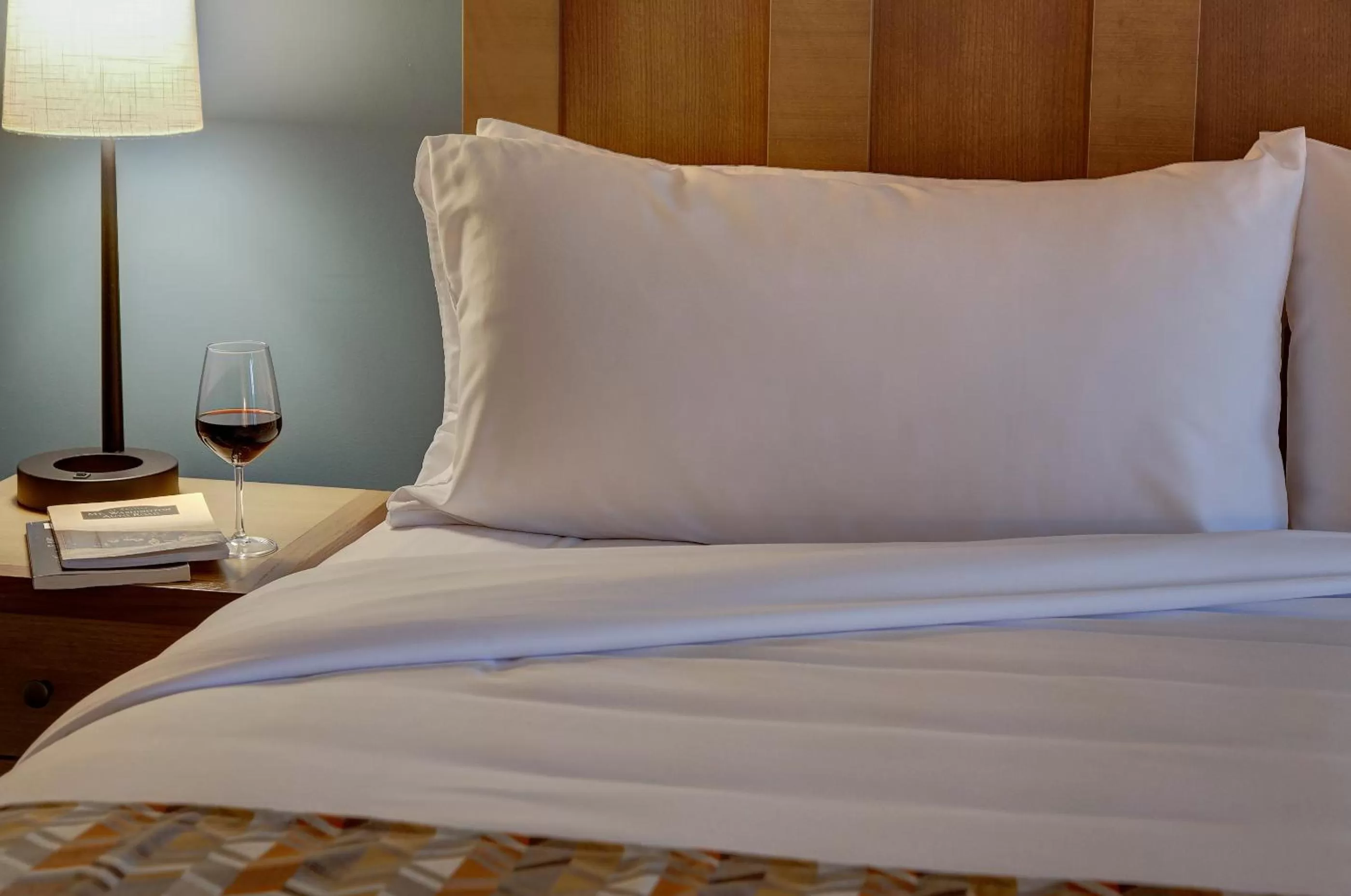 Standard King Room in The Glen House