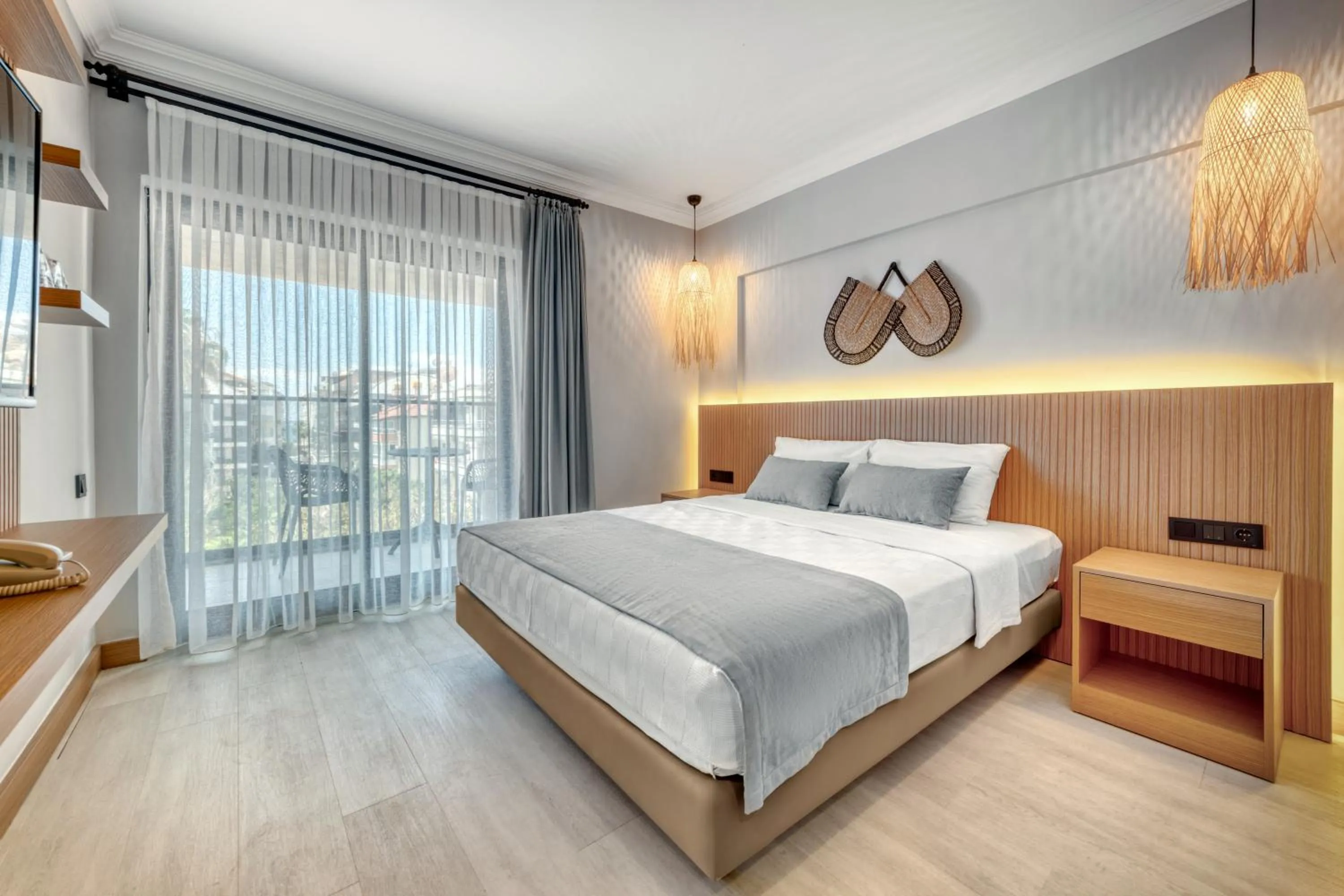 Standard Double Room with Balcony in Hildegard Hotel