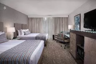 King Room with Bath Tub and View - Pet Friendly/Disability Access/Non-Smoking in Best Western Plus Agate Beach Inn