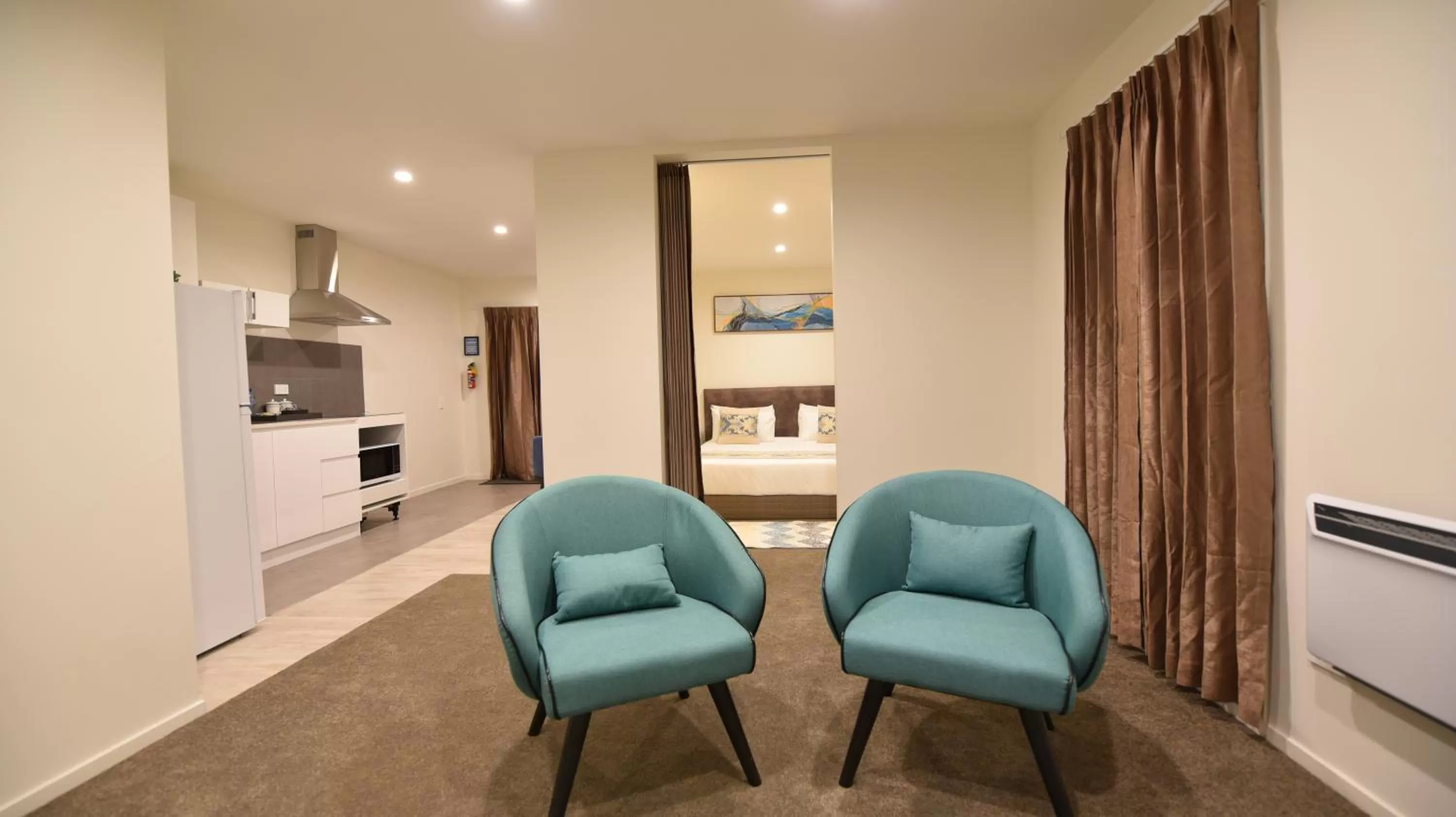 Superior King Suite Accessible   in Regal Residency