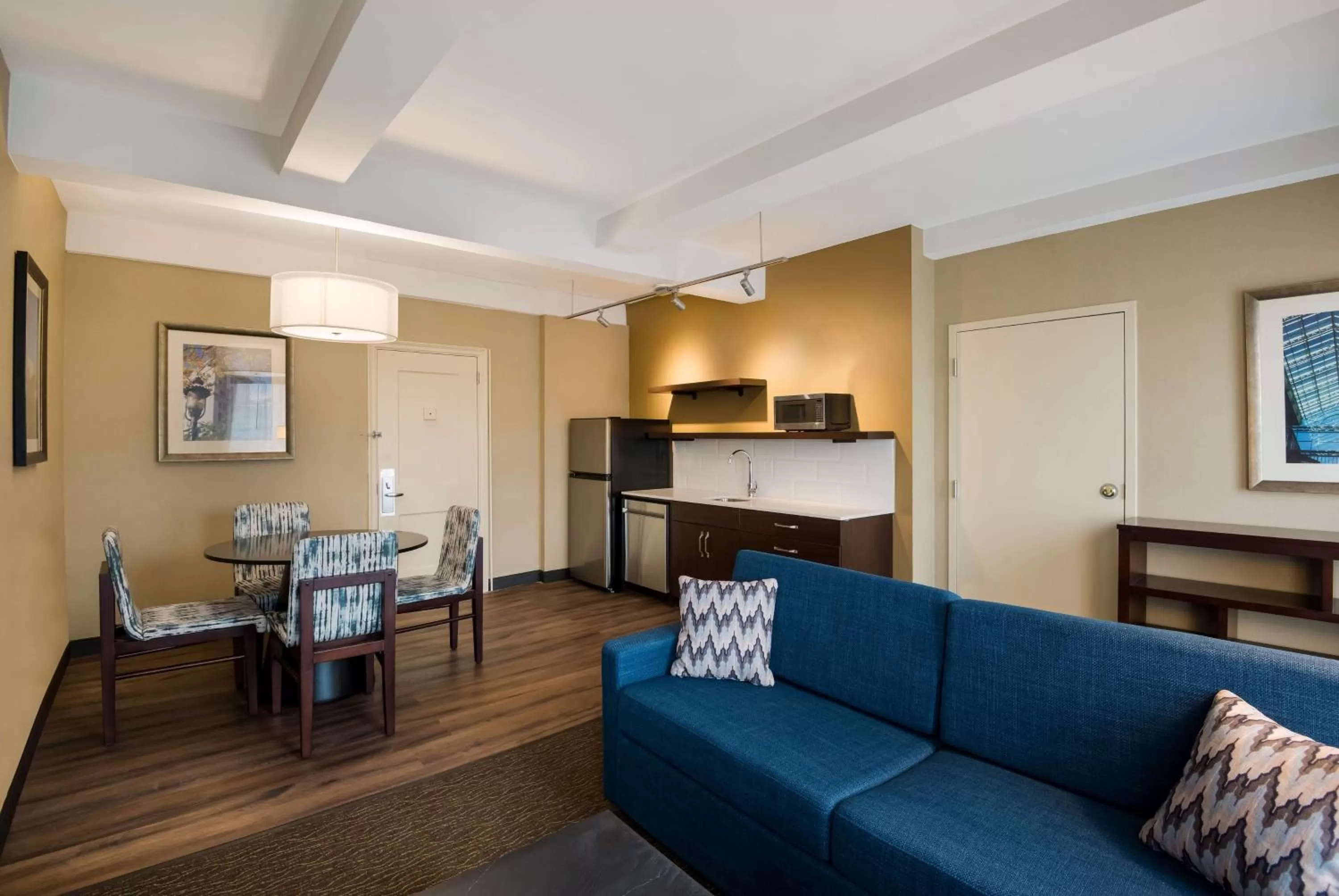 Presidential Suite in Best Western Syracuse Downtown Hotel and Suites