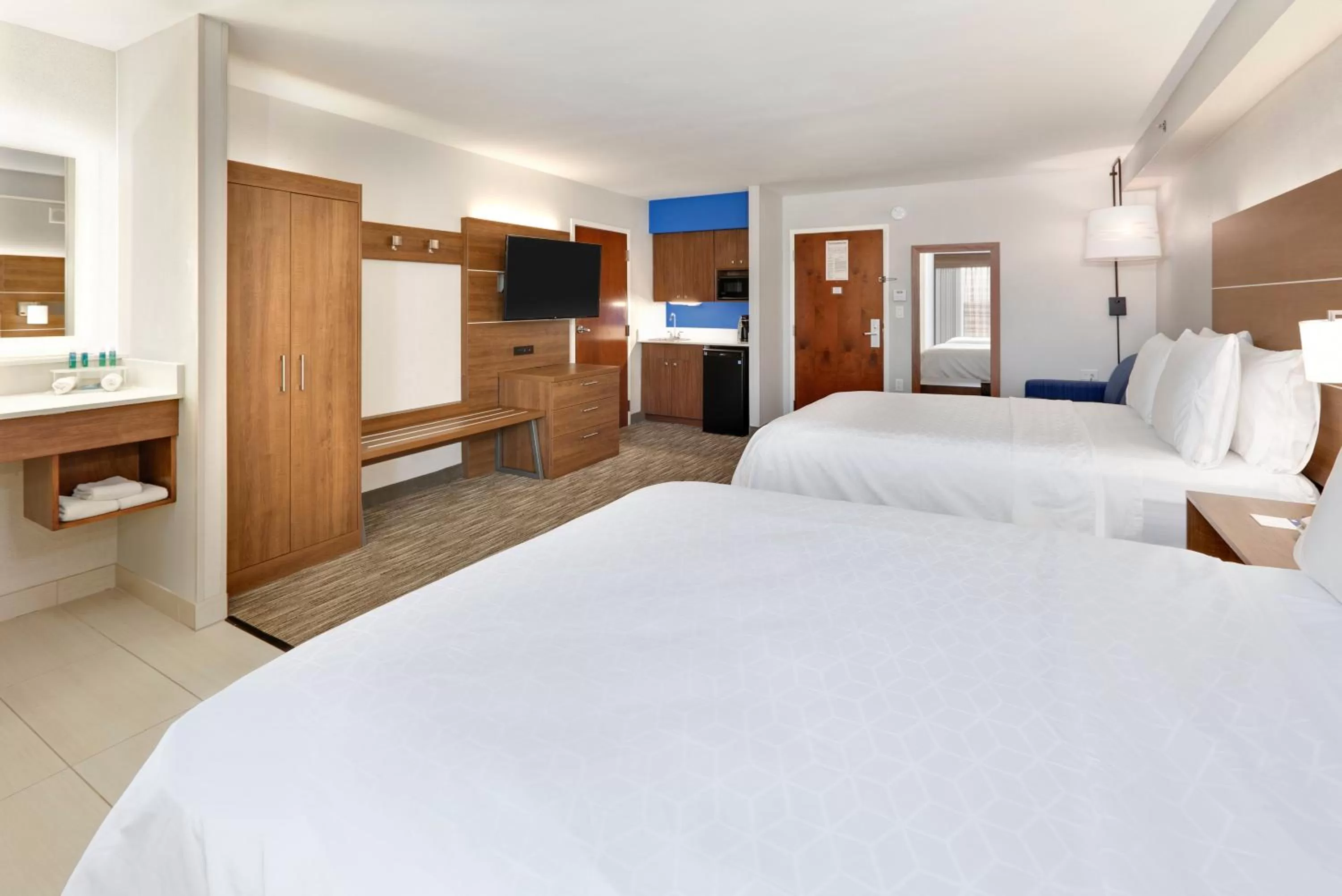 Queen Suite with Sofa Bed in Holiday Inn Express & Suites Irving Conv Ctr - Las Colinas by IHG