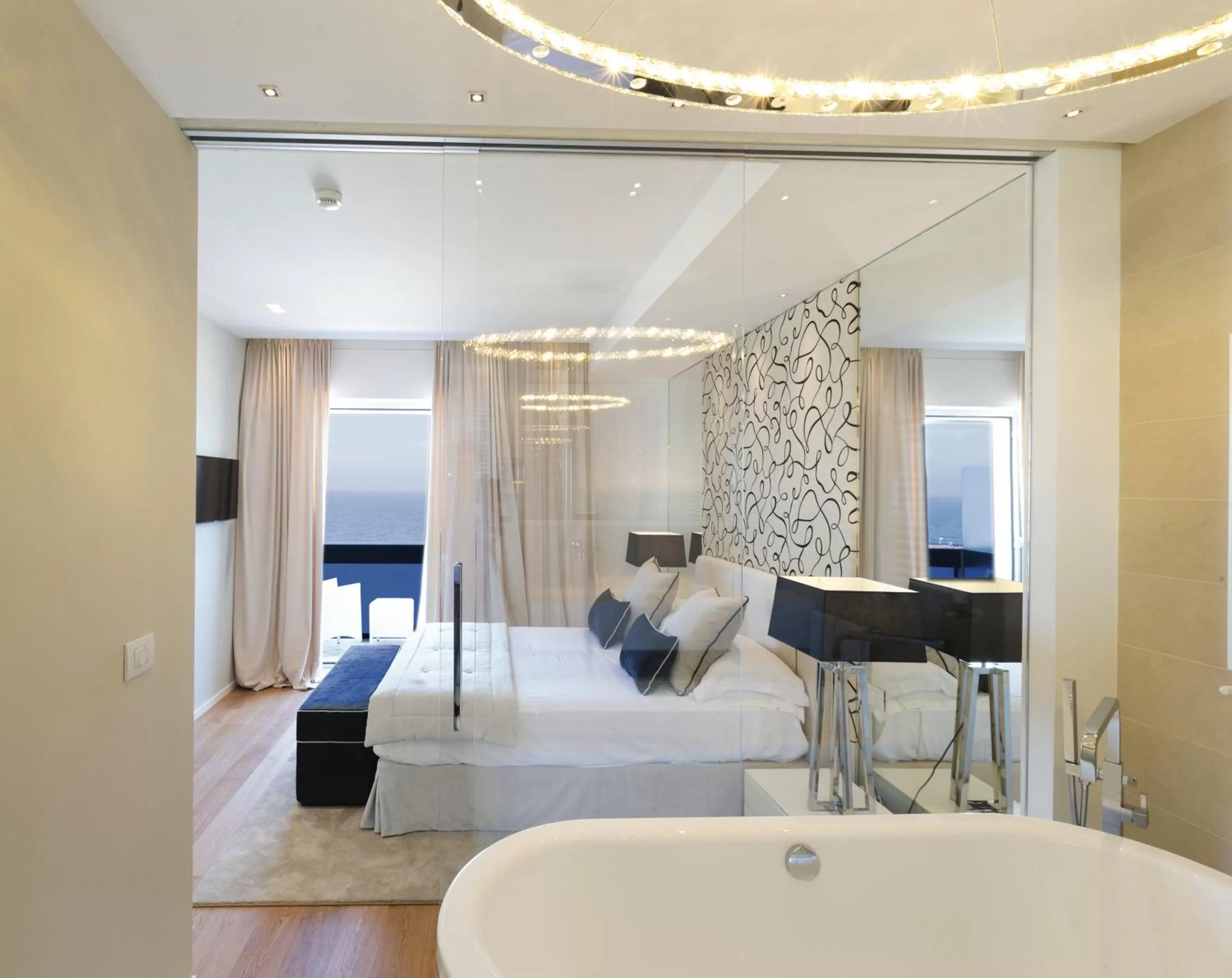 Suite with Front Sea View in Hotel Lungomare