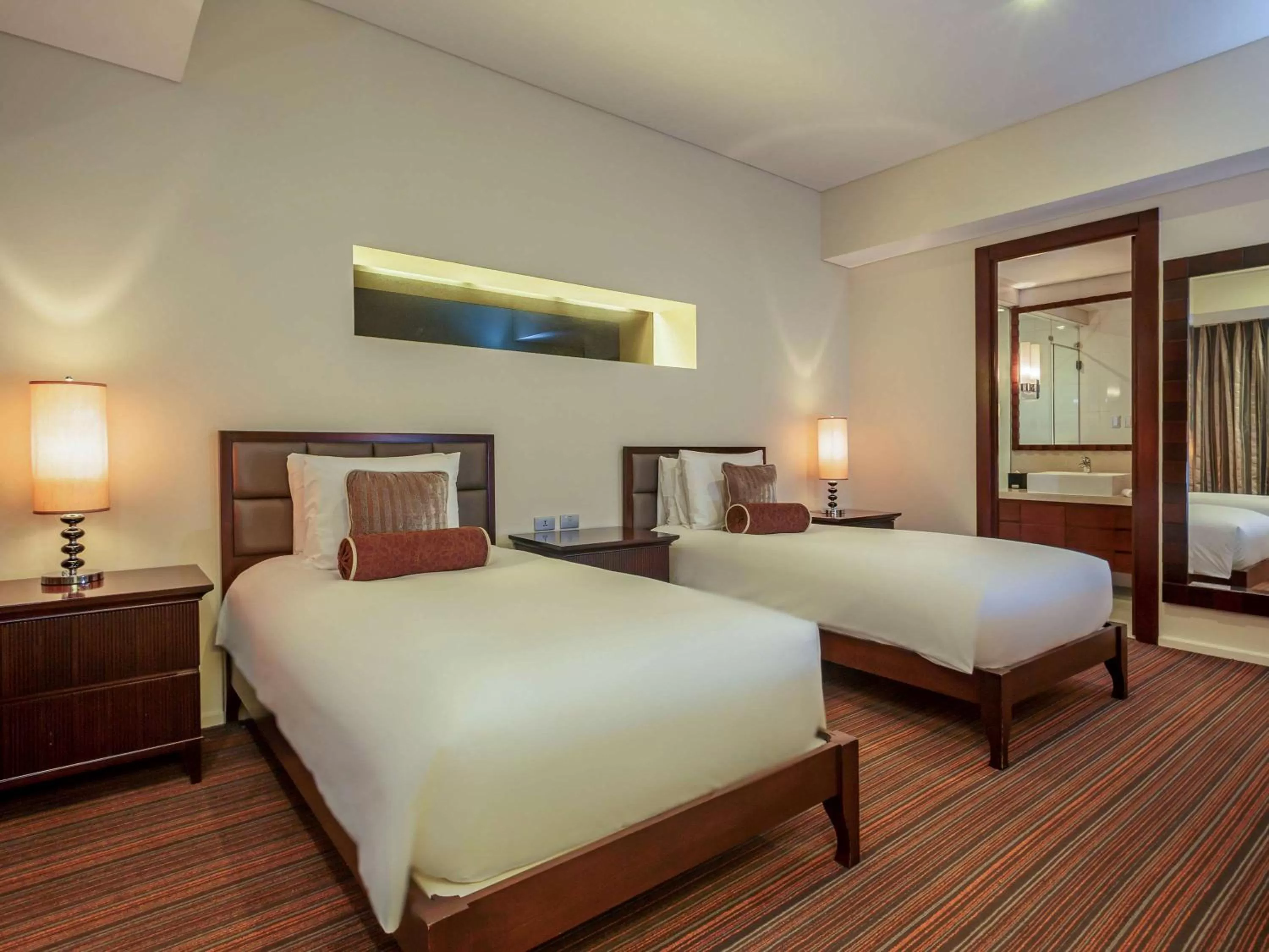 Executive Twin Studio  in Joy Nostalg Hotel and Suites Manila Managed by The Ascott Limited