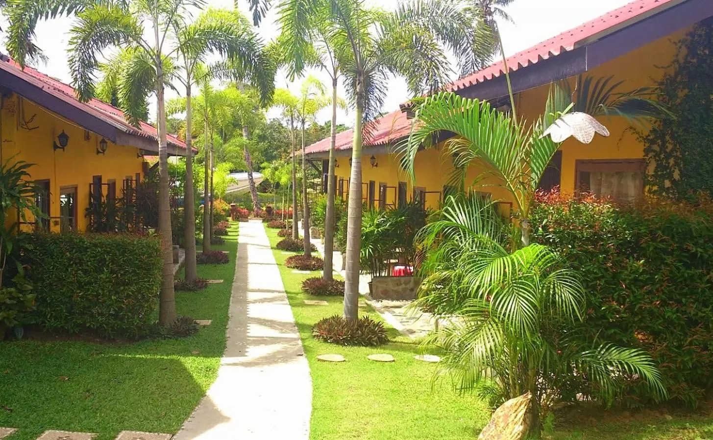 Cottage (L) in Paradise Bungalows