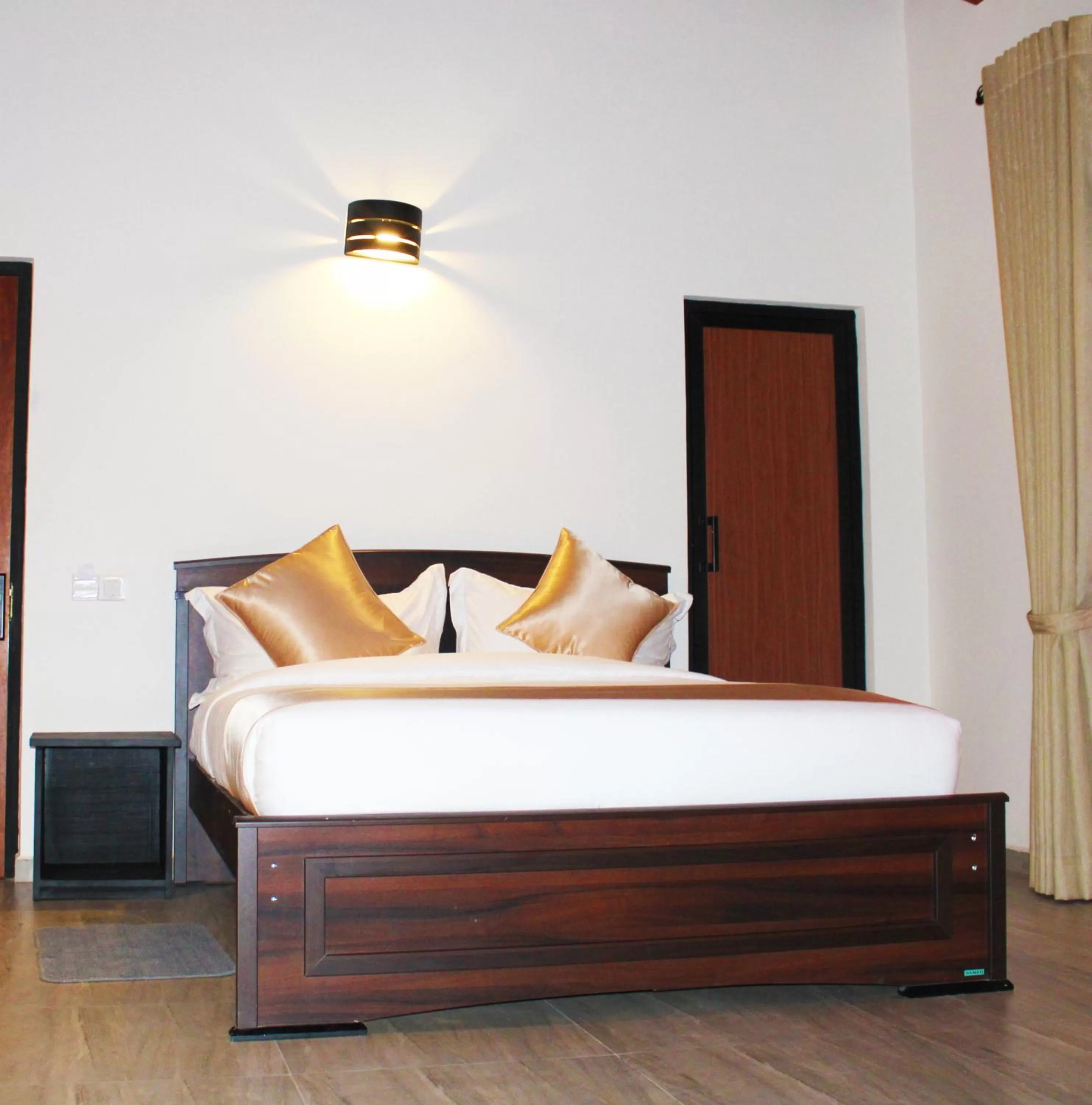 Junior Suite with Mountain View in Sky Gate kandy