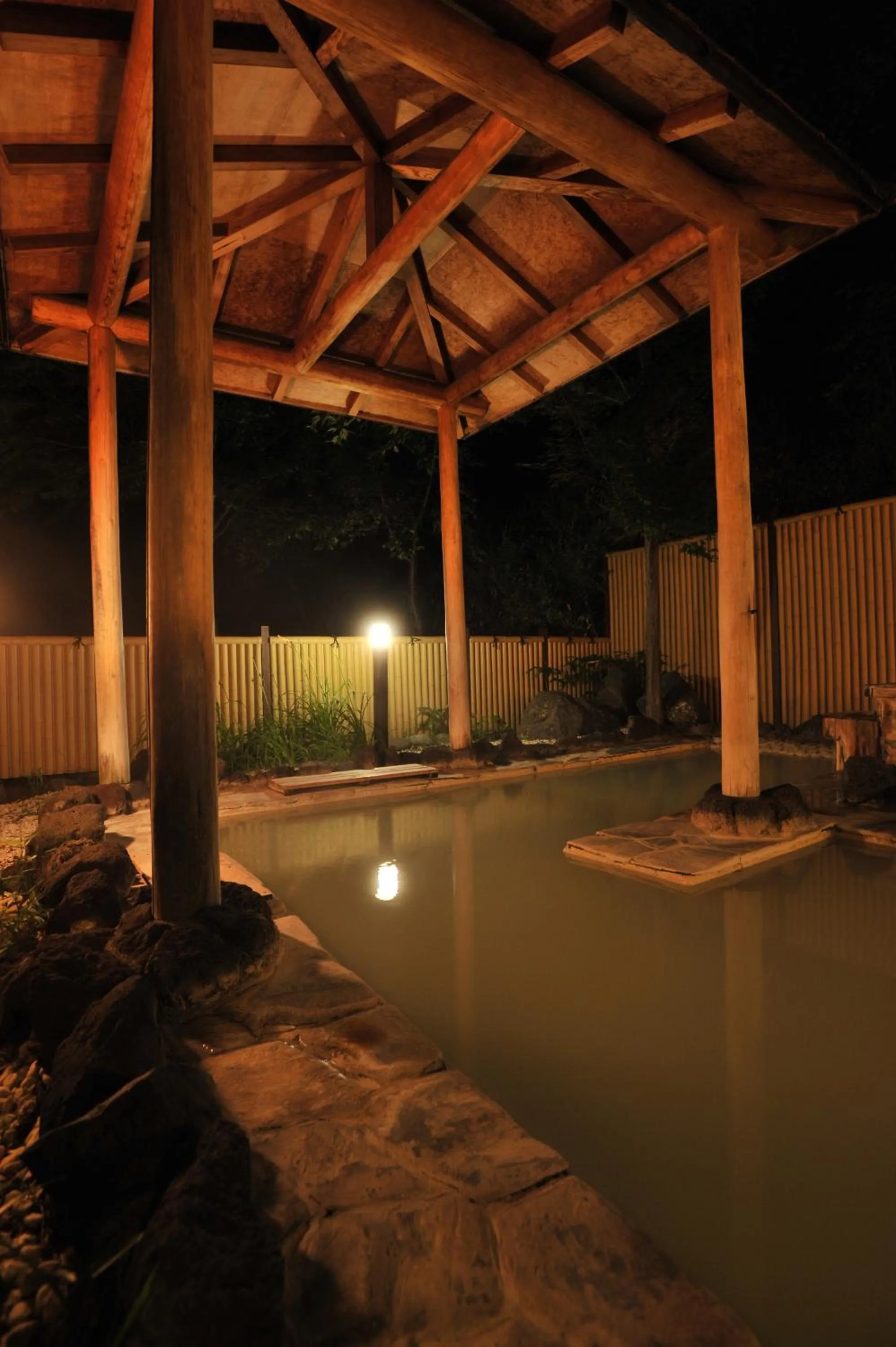 Night in Yumoto Itaya