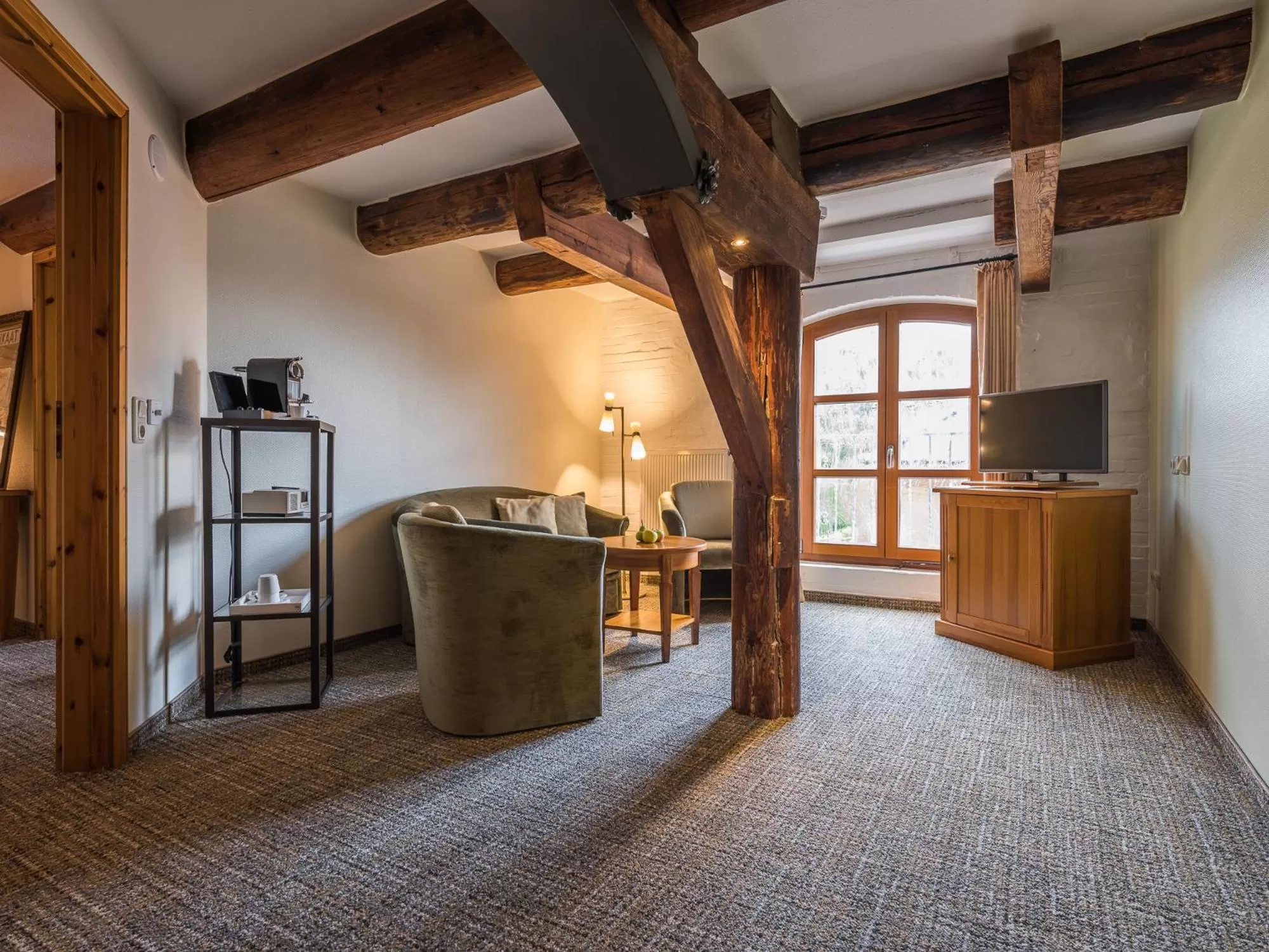 Photo of the whole room in Tides Boutique Hotel