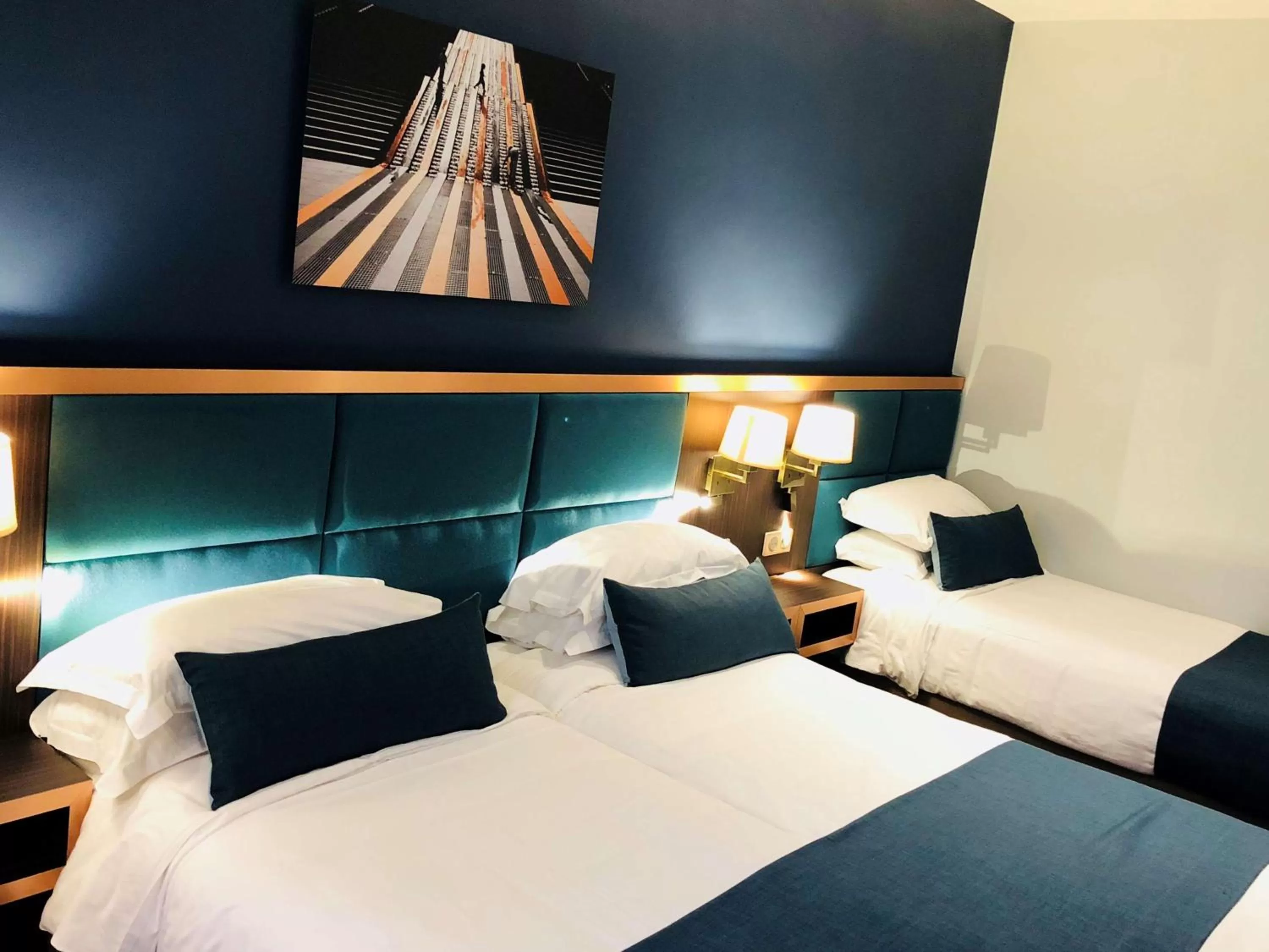 Family Room in Best Western Empire Elysees