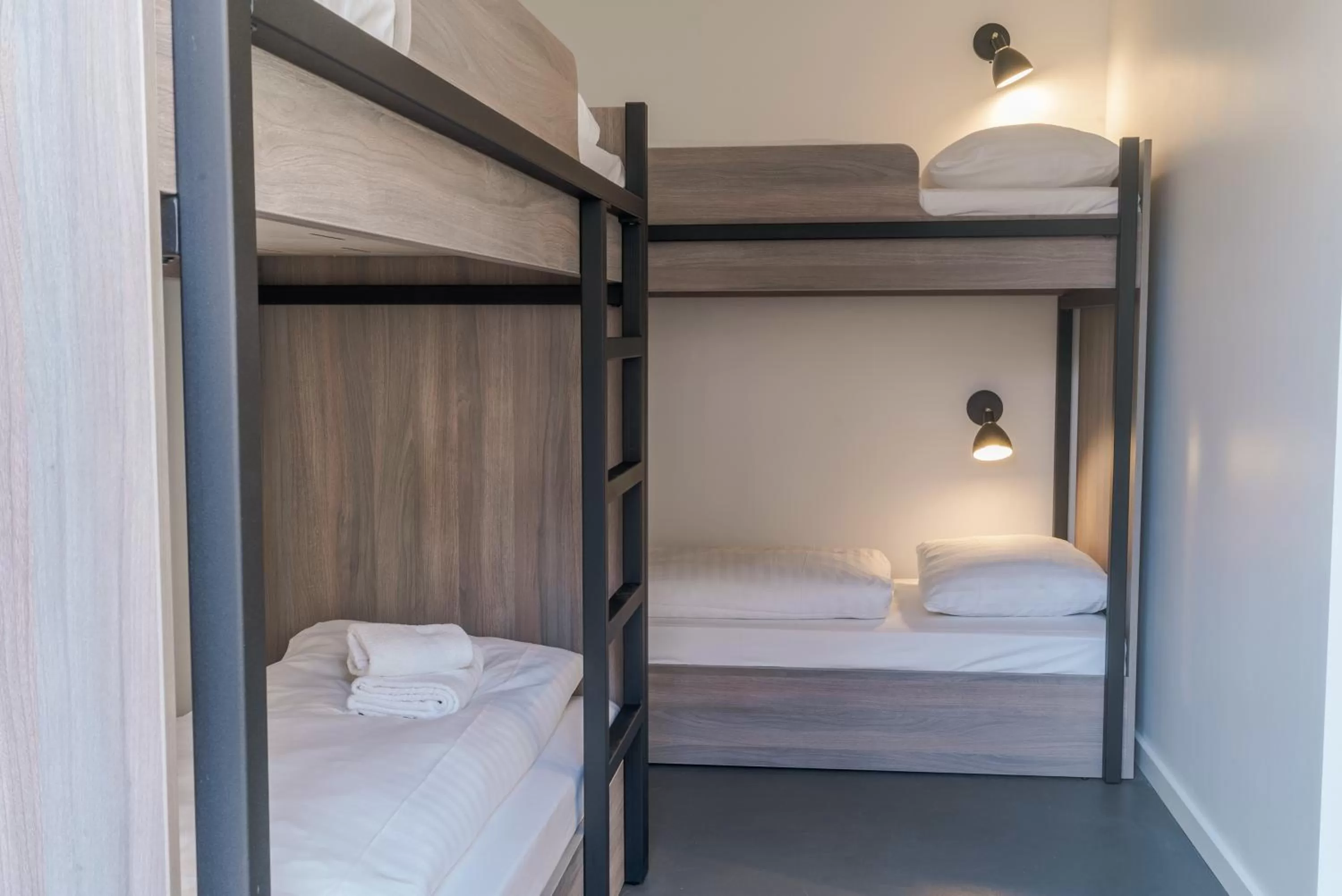 6-Bed Mixed Dormitory Room in Copenhagen Go Hotel