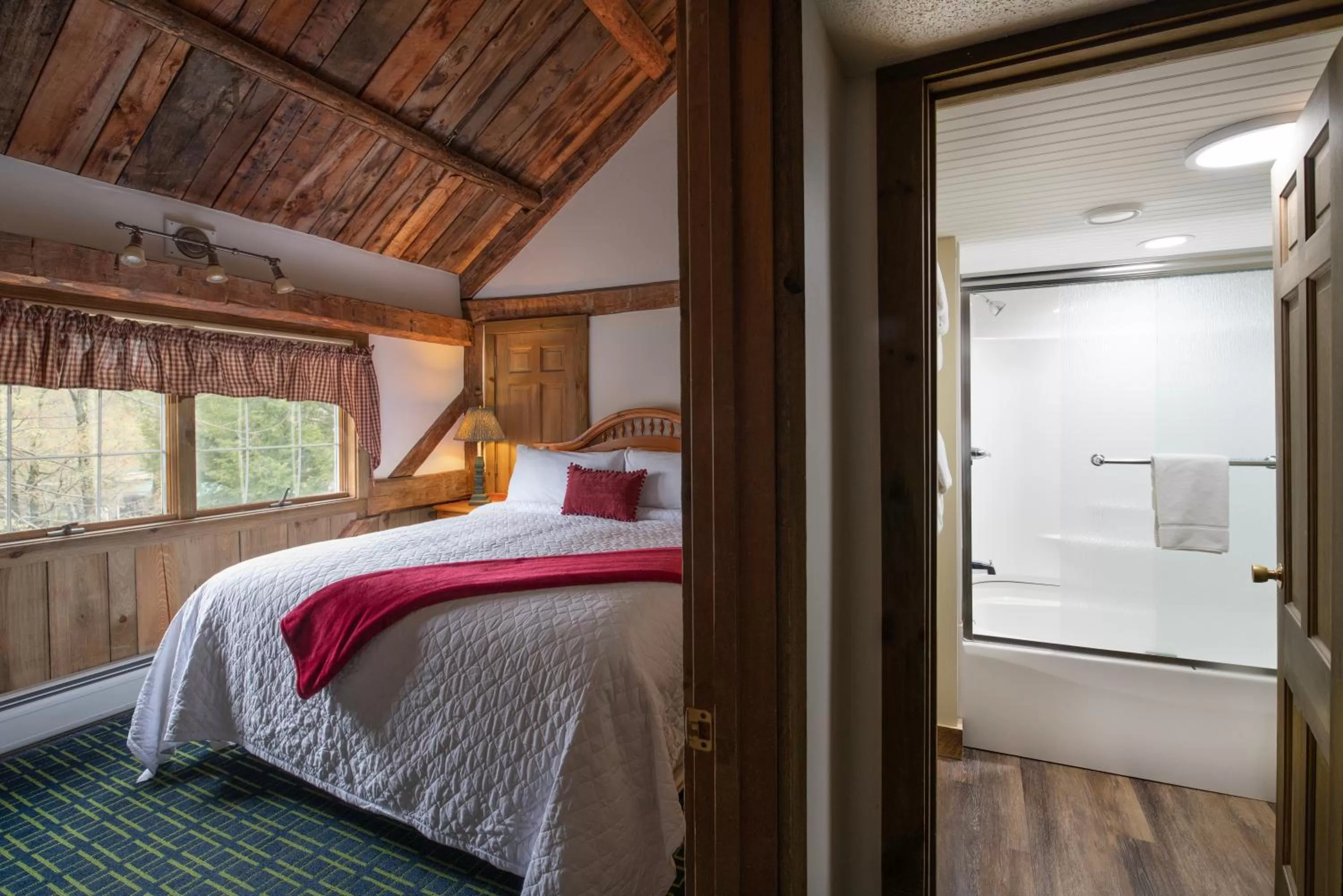 Barn Suite in Christmas Farm Inn and Spa