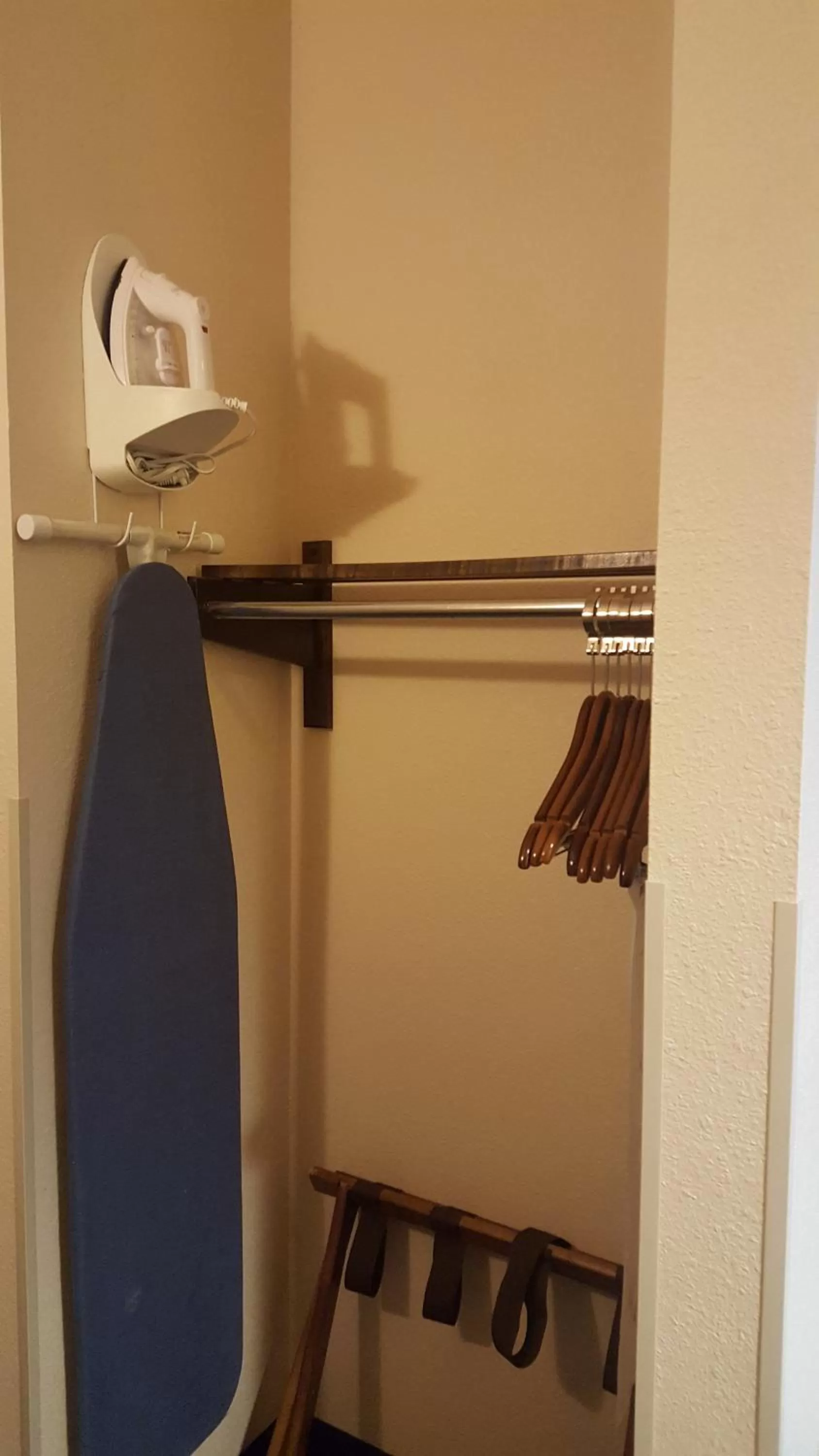 King Suite in The Rutledge Inn