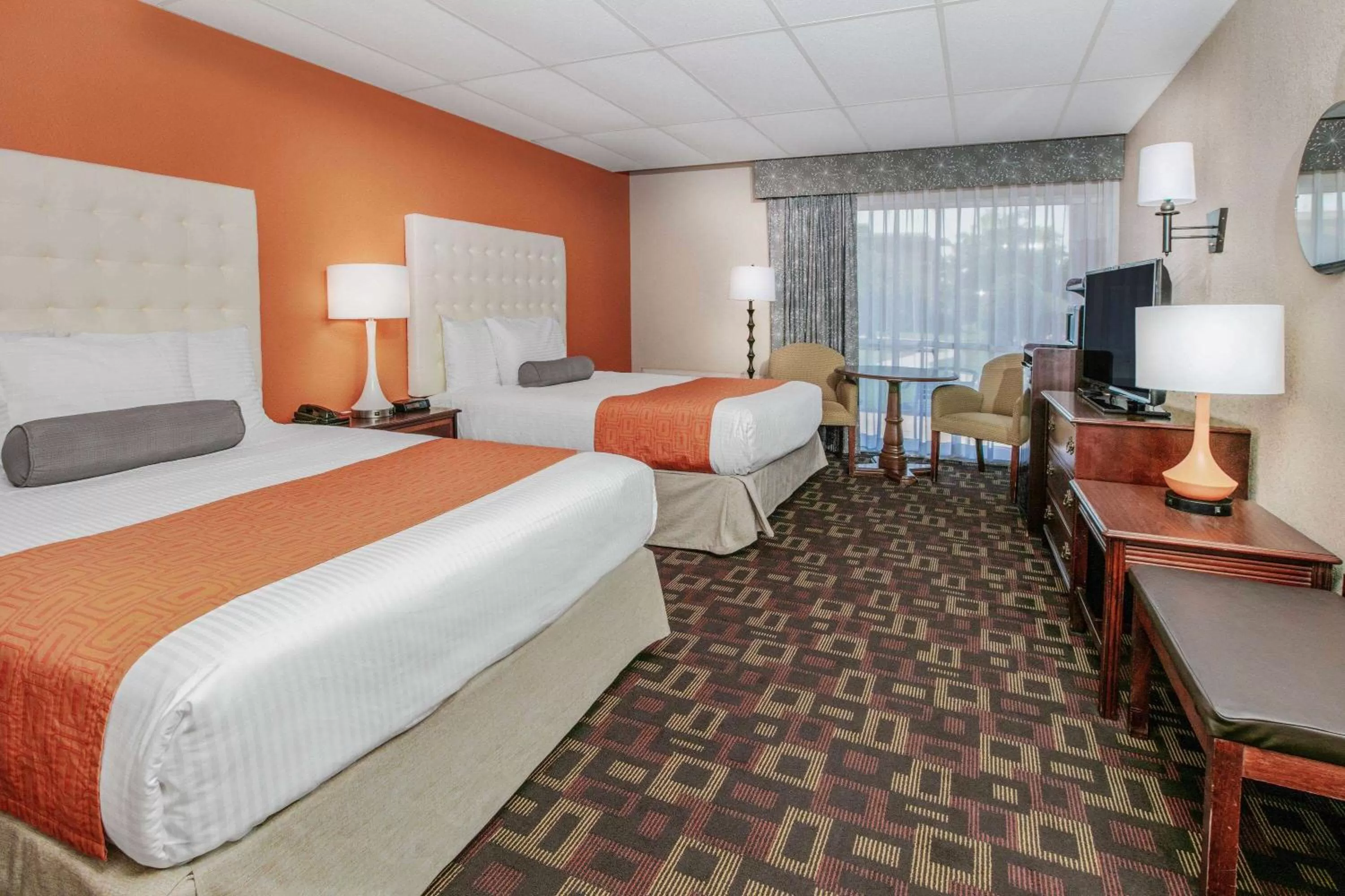 Queen Room with Two Queen Beds - Non-Smoking in Howard Johnson by Wyndham Oklahoma City OKC Airport, Fairgrounds, I40
