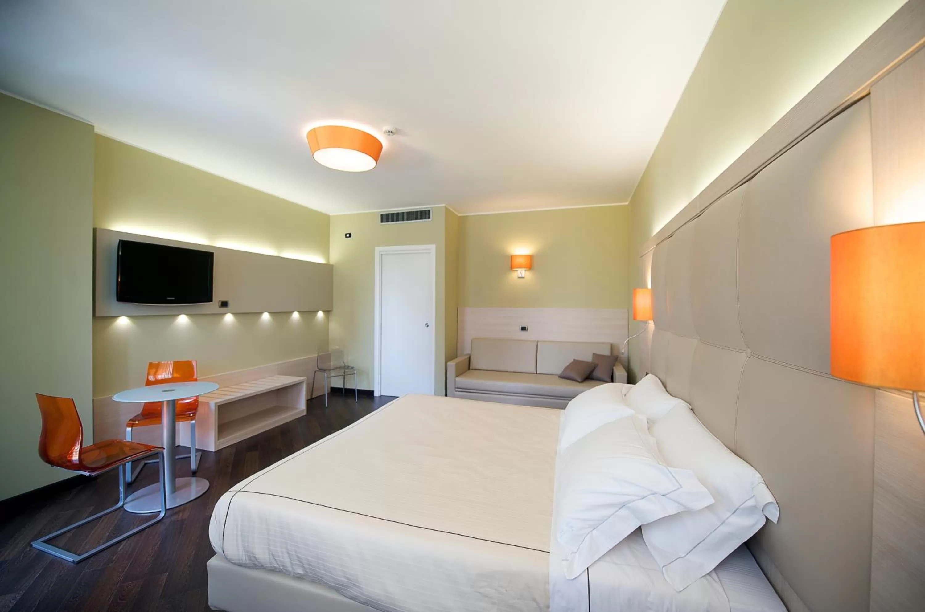 Family Room (2 Adults + 2 Children) in Acca Palace AA Hotels