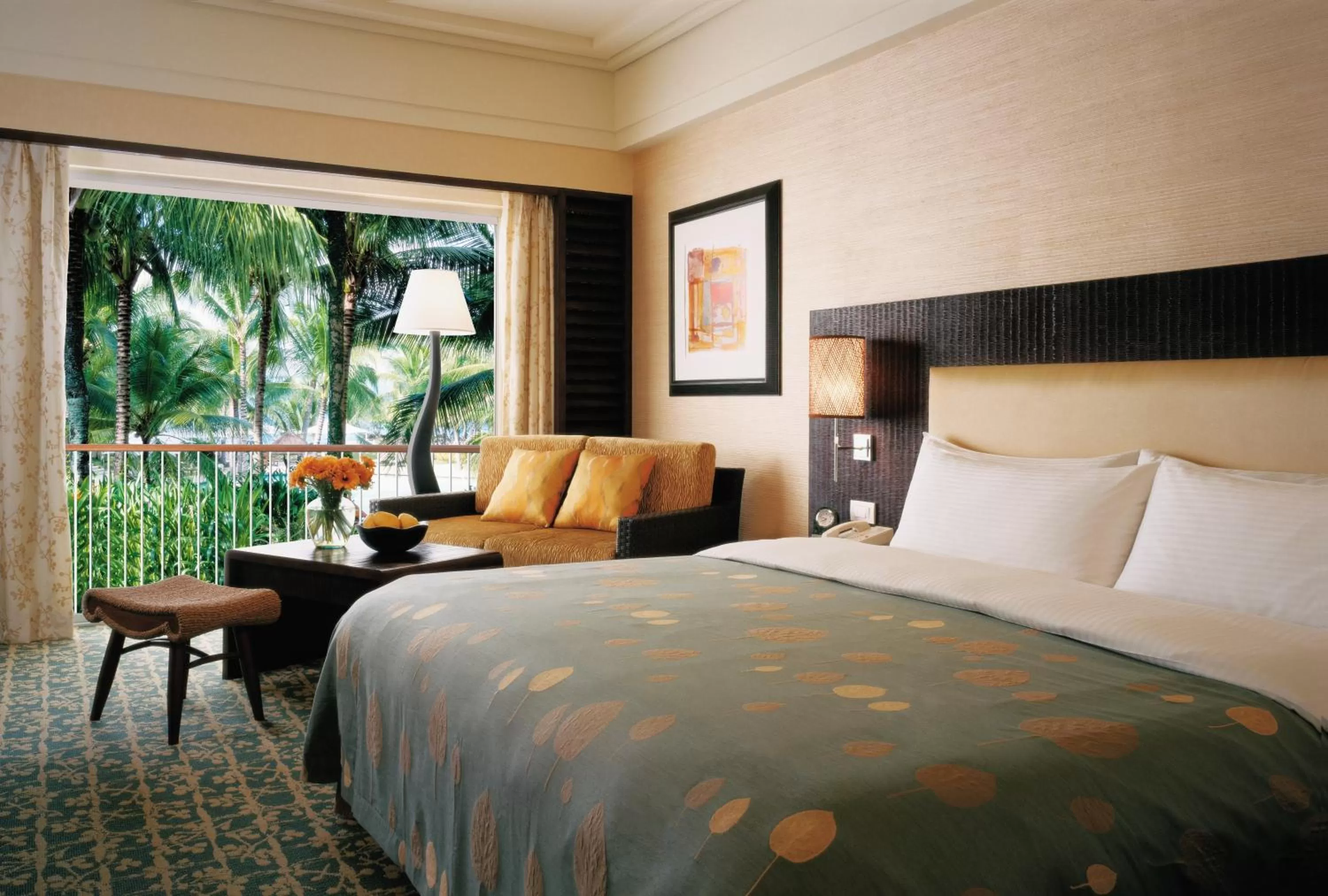 Premier Twin Room (Ocean Wing) in Shangri-La Mactan, Cebu
