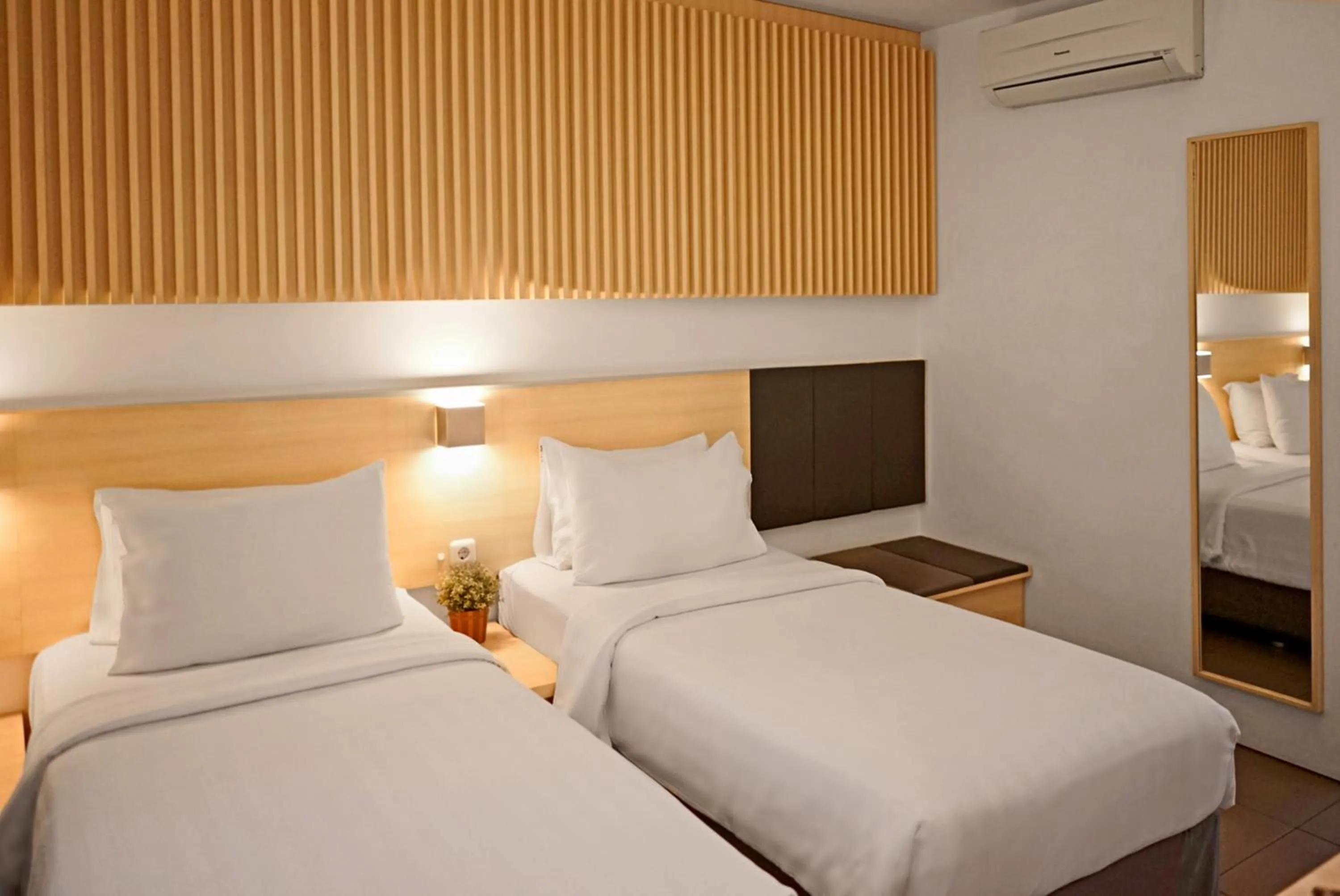 Superior Japanese Twin in Malaka Hotel Bandung