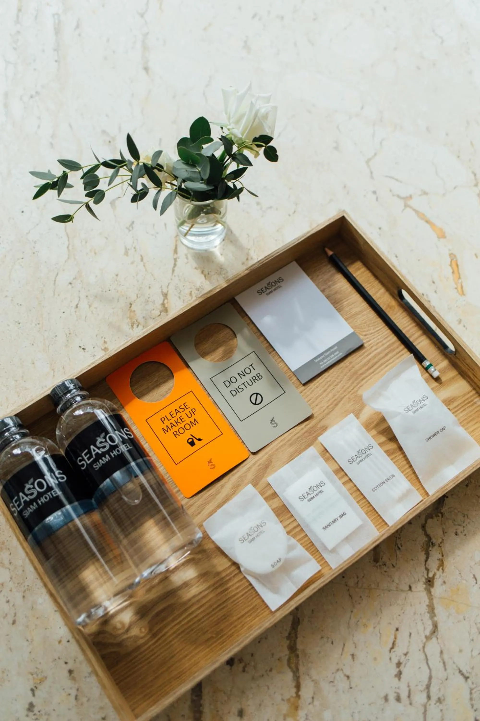 Standard Twin Room in Seasons Siam Hotel