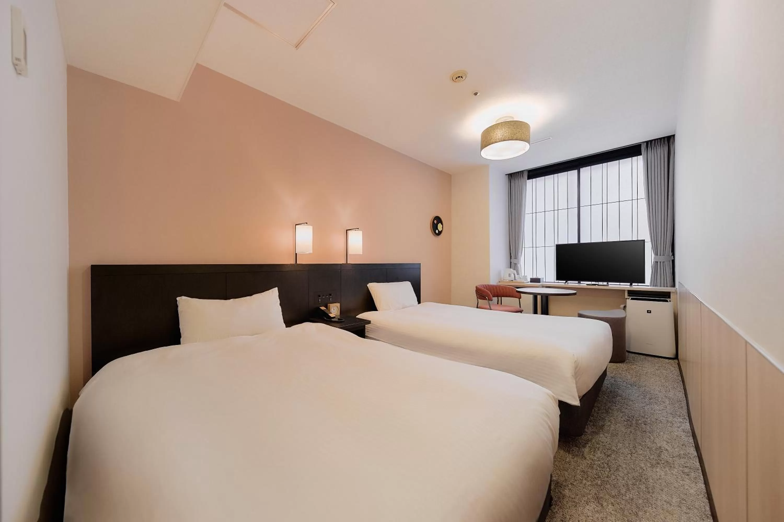 Standard Twin Room in Kyoto Tower Hotel