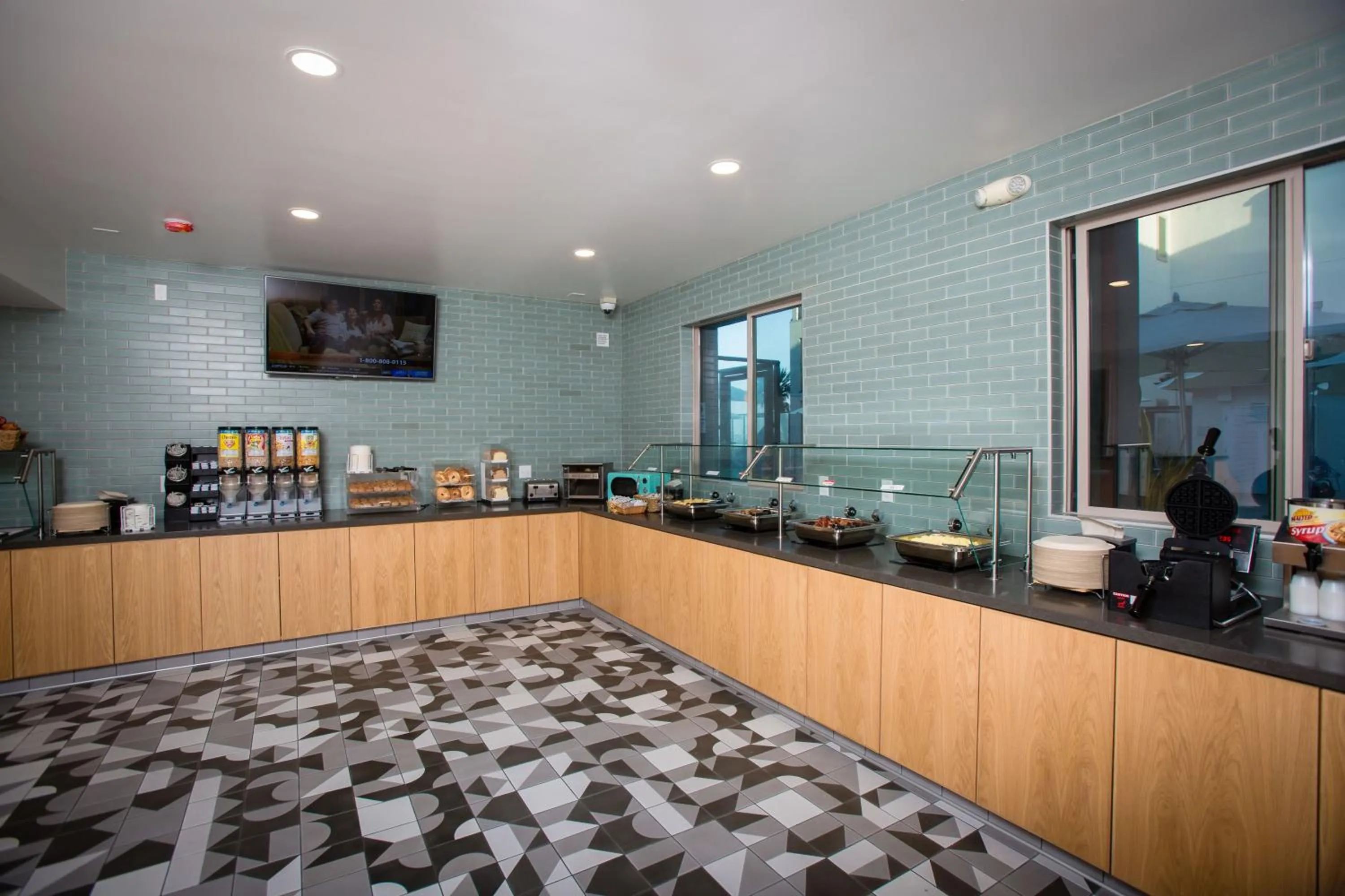 Standard Double Queen Room in Ocean Park Inn