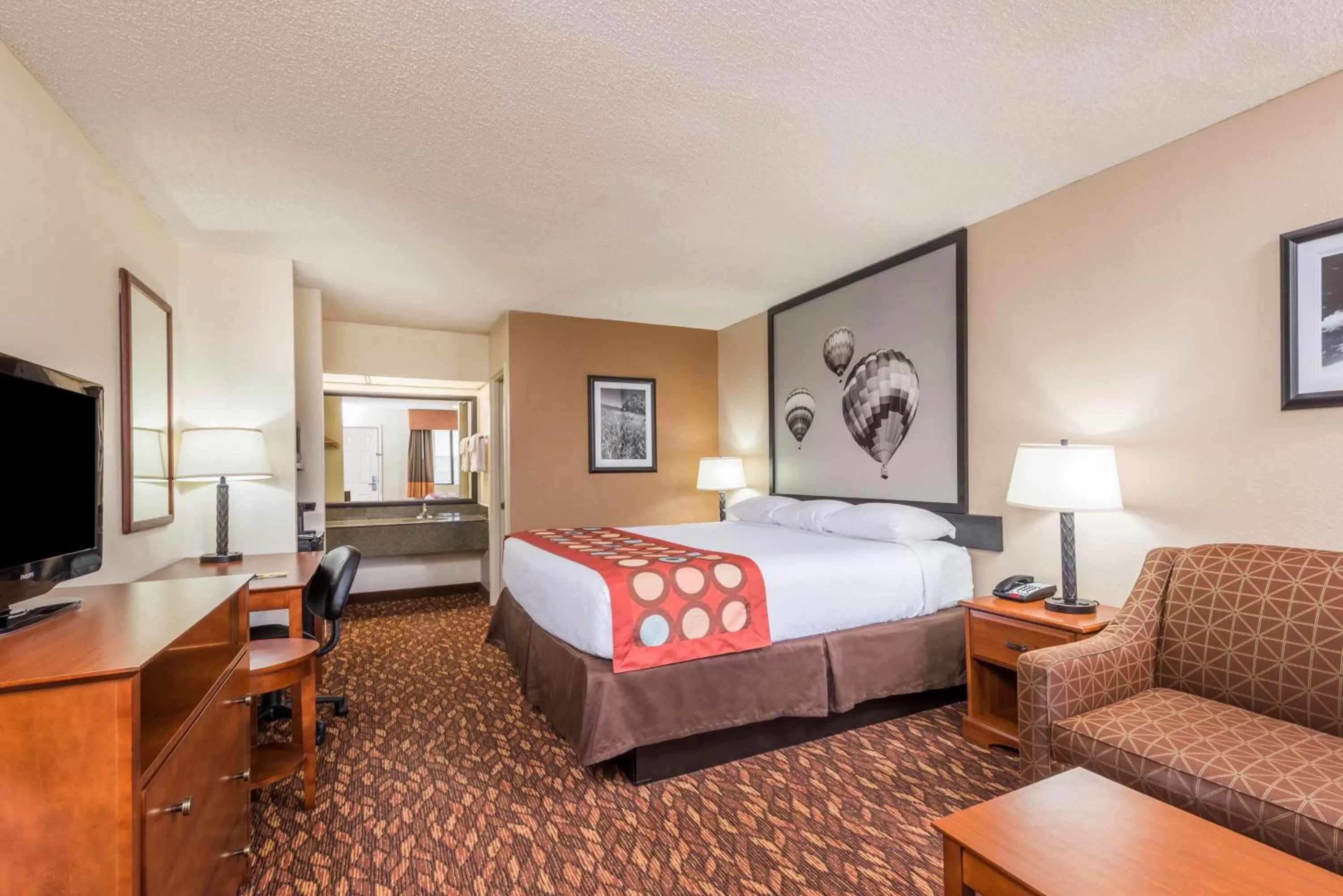 Queen Room - Non-Smoking in Super 8 by Wyndham Clovis