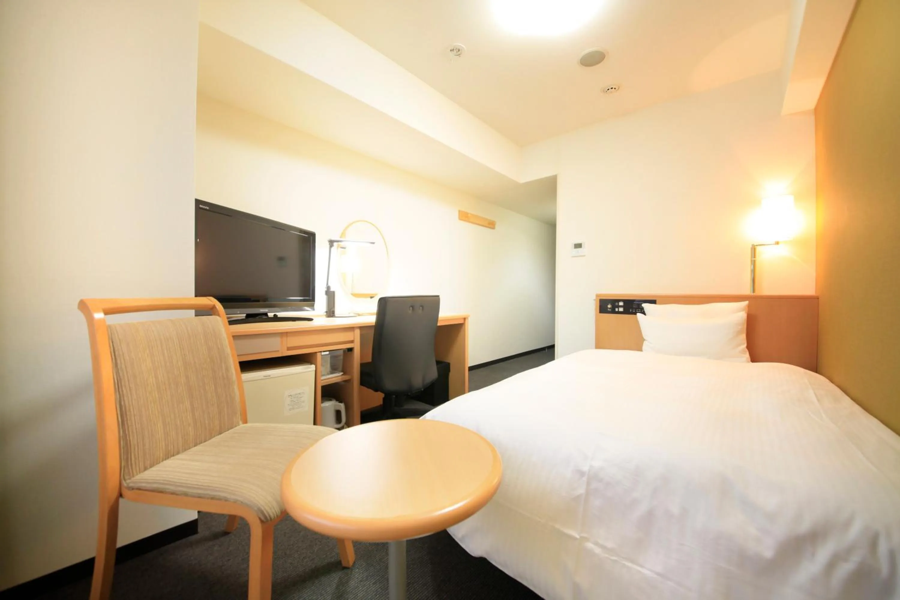 Small Single Room - single occupancy - Non-Smoking in Richmond Hotel Hakata Ekimae