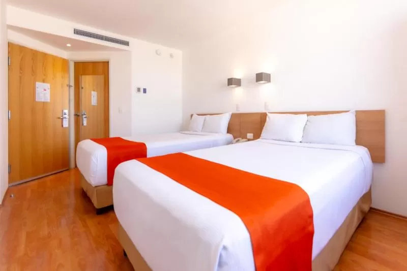 Quadruple Room - Non Smoking in Sleep Inn Leon Antares