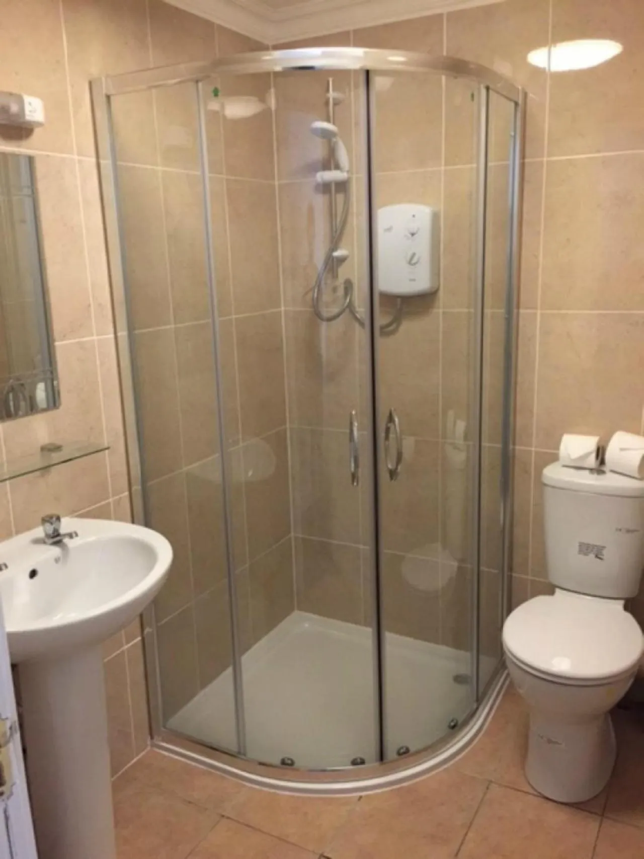 Standard Single Room with Shared Bathroom in The Waverley Guest House