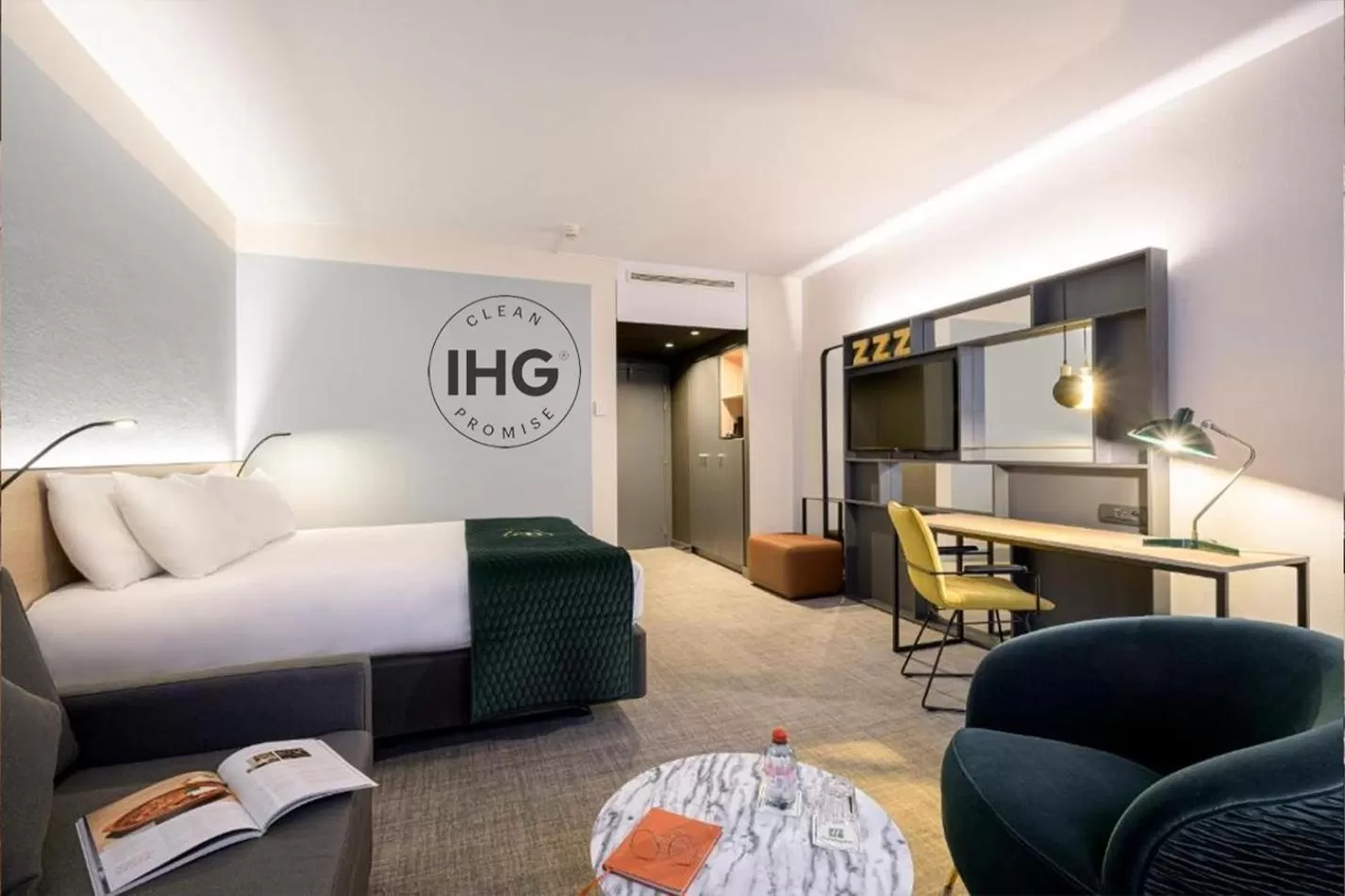 Deluxe Double Room with Two Double Beds - Non-Smoking in Holiday Inn Hasselt by IHG