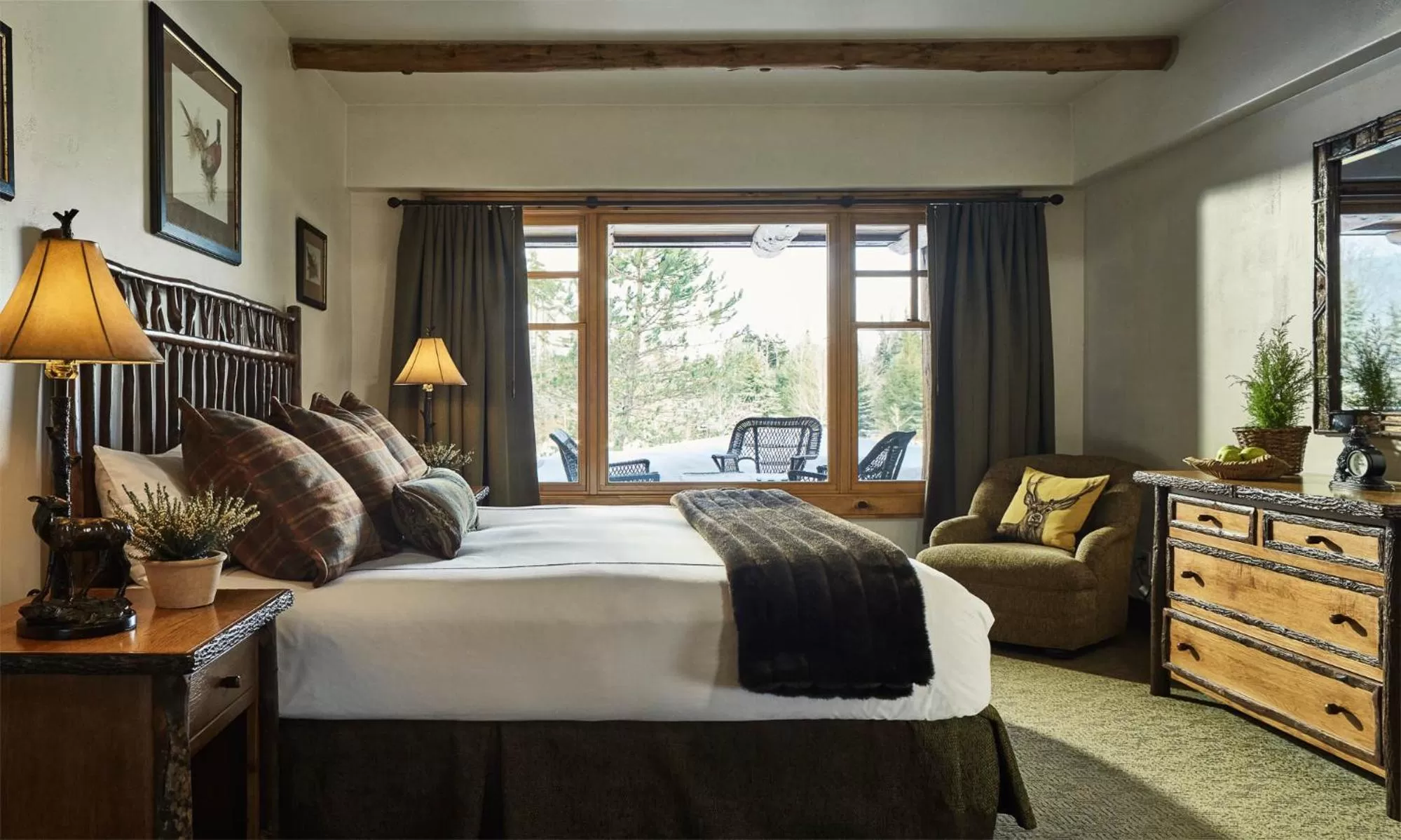Deluxe One-Bedroom Suite in The Whiteface Lodge