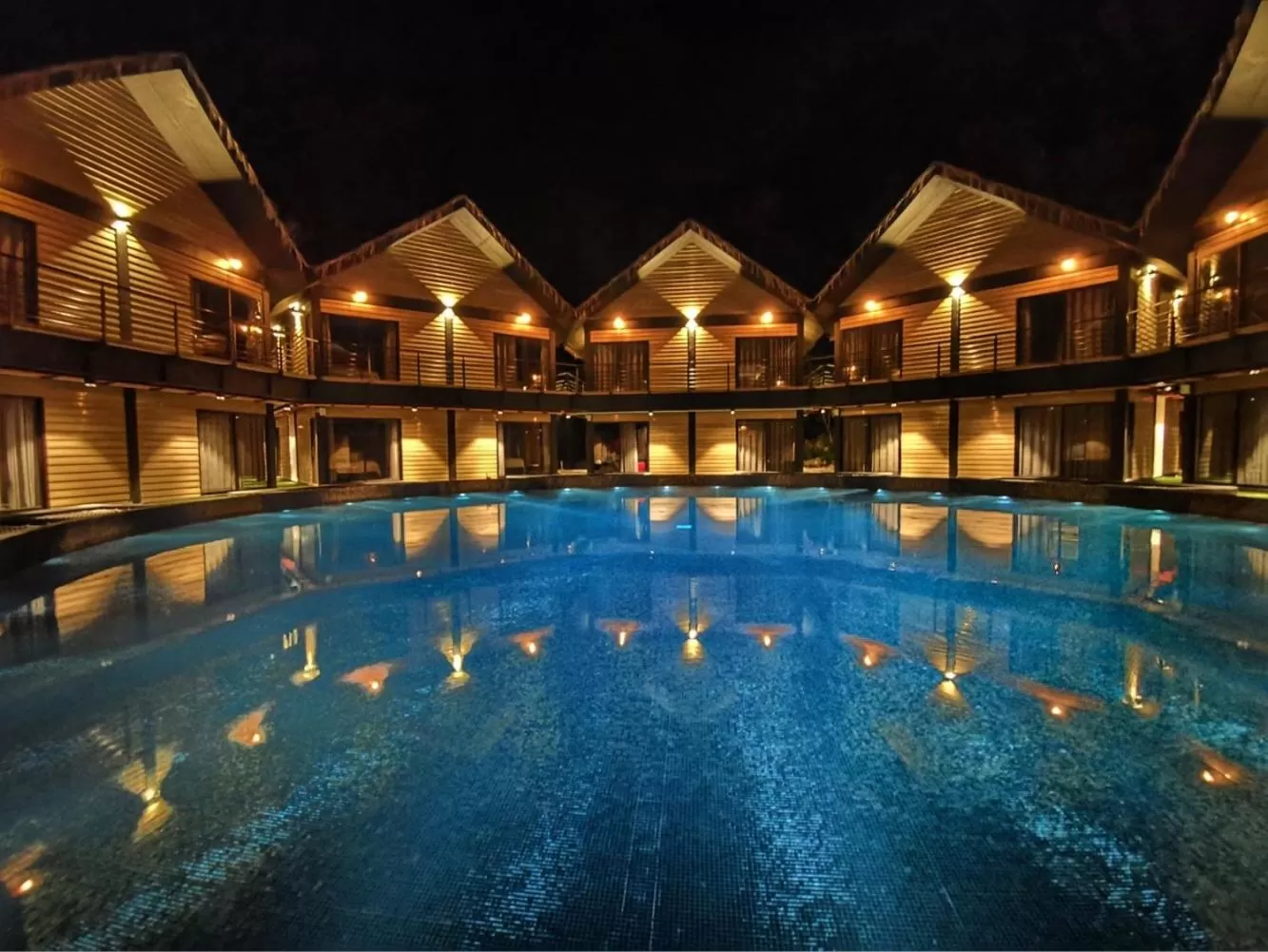 Deluxe King Pool View in A Rock Resort Langkawi - Coral Reefs