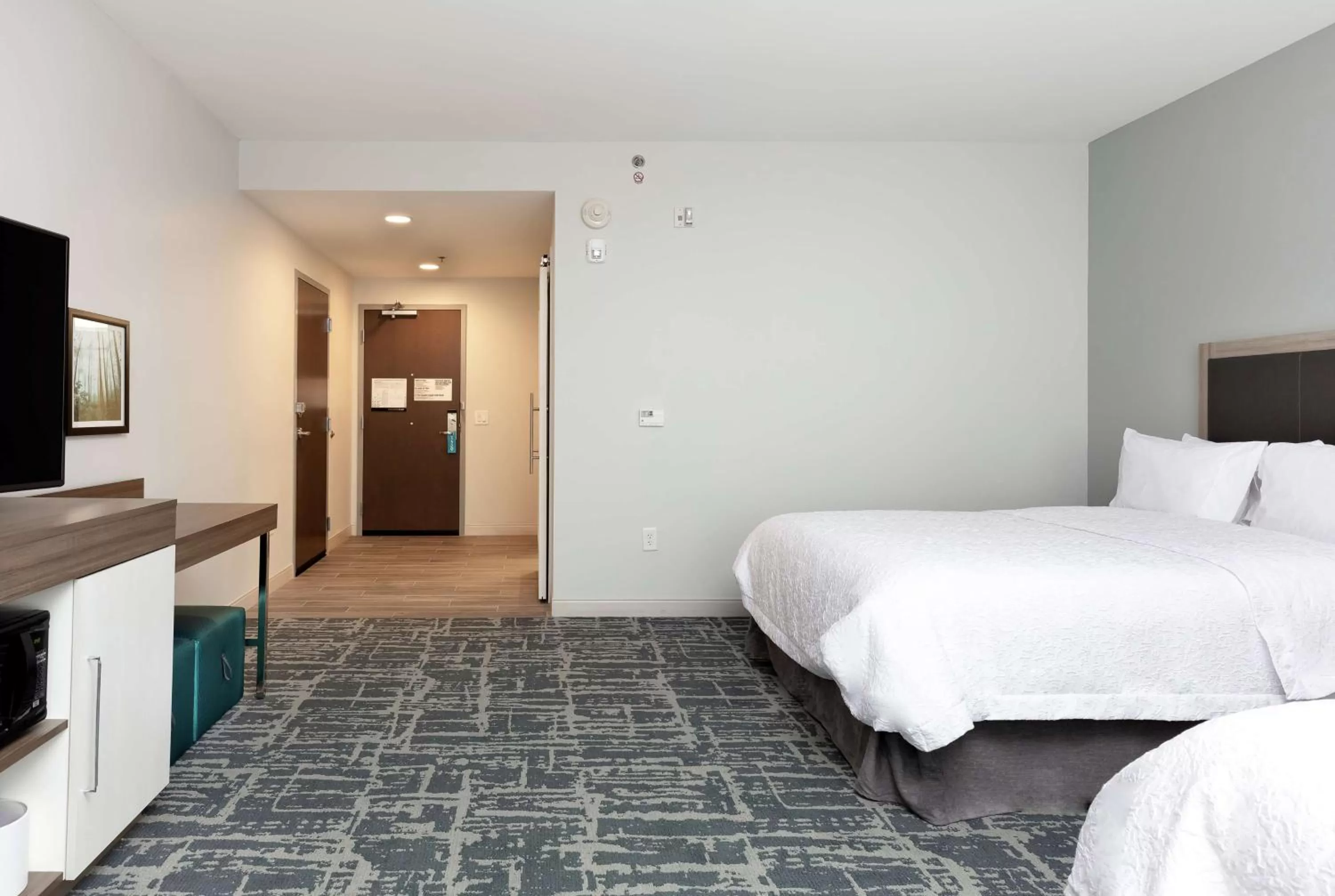 Queen Room with Two Queen Beds in Hampton Inn Acworth