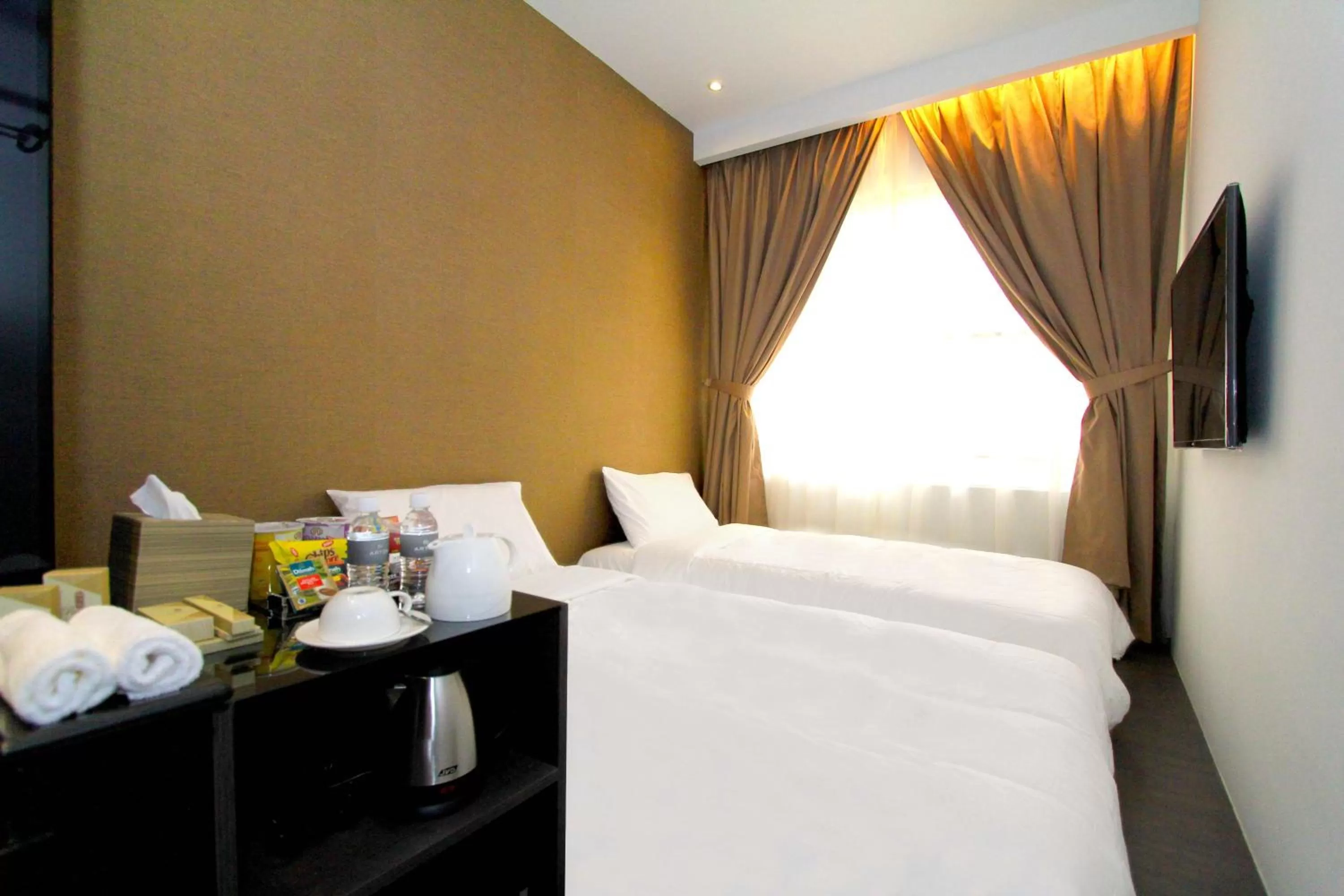 Superior Twin Room in Arton Boutique Hotel