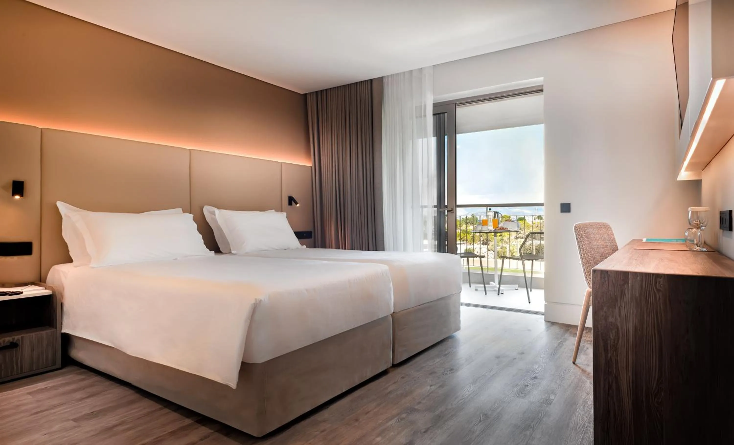 Deluxe Single Room with Sea View in Vincci EverEden