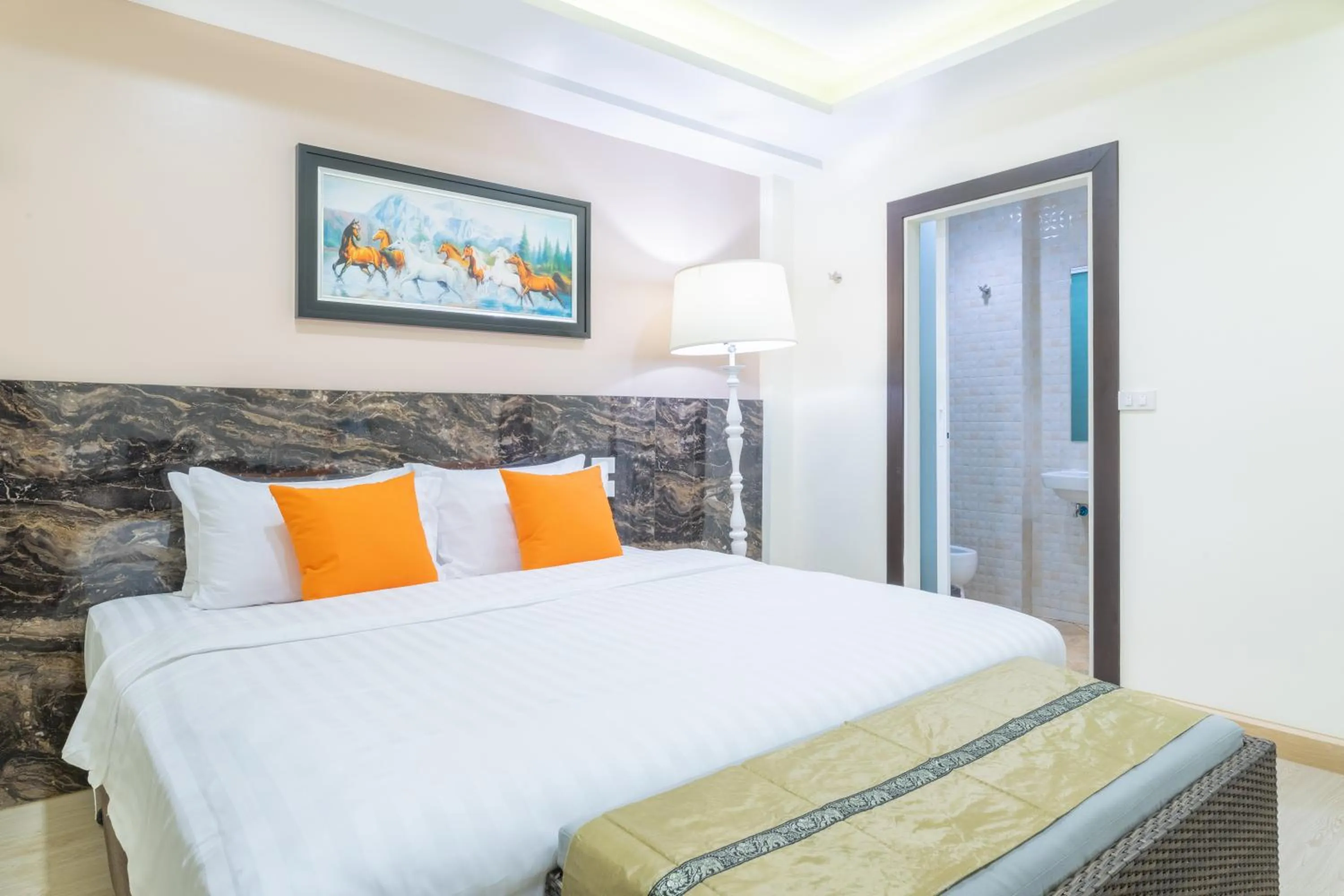 Superior Double or Twin Room in 4M Pratunam Hotel