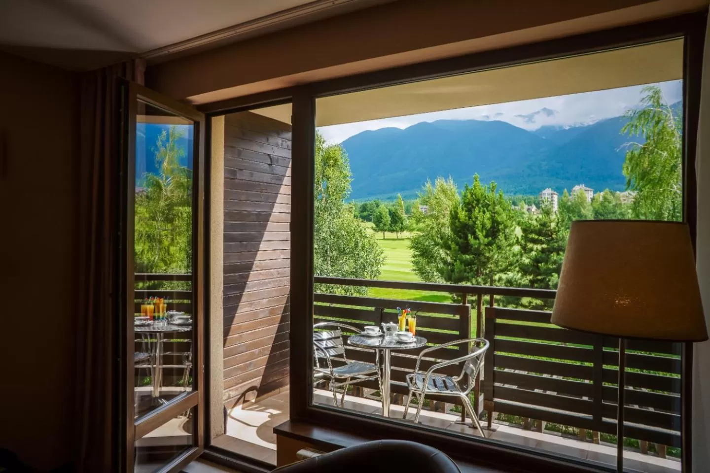 One-Bedroom Lux Apartment in Terra Hotel