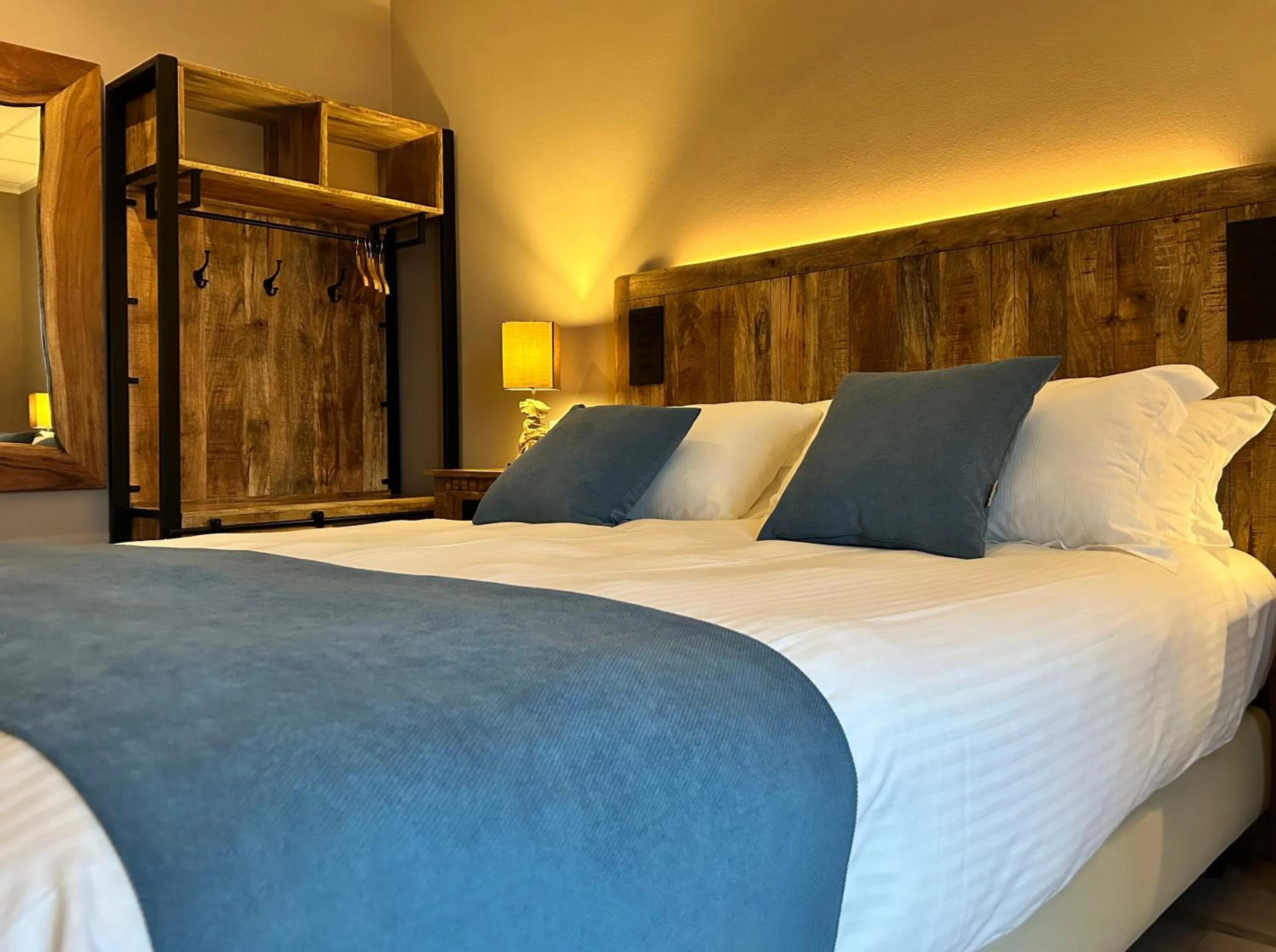 Double Room with Lake View in Hotel Paradiso Como