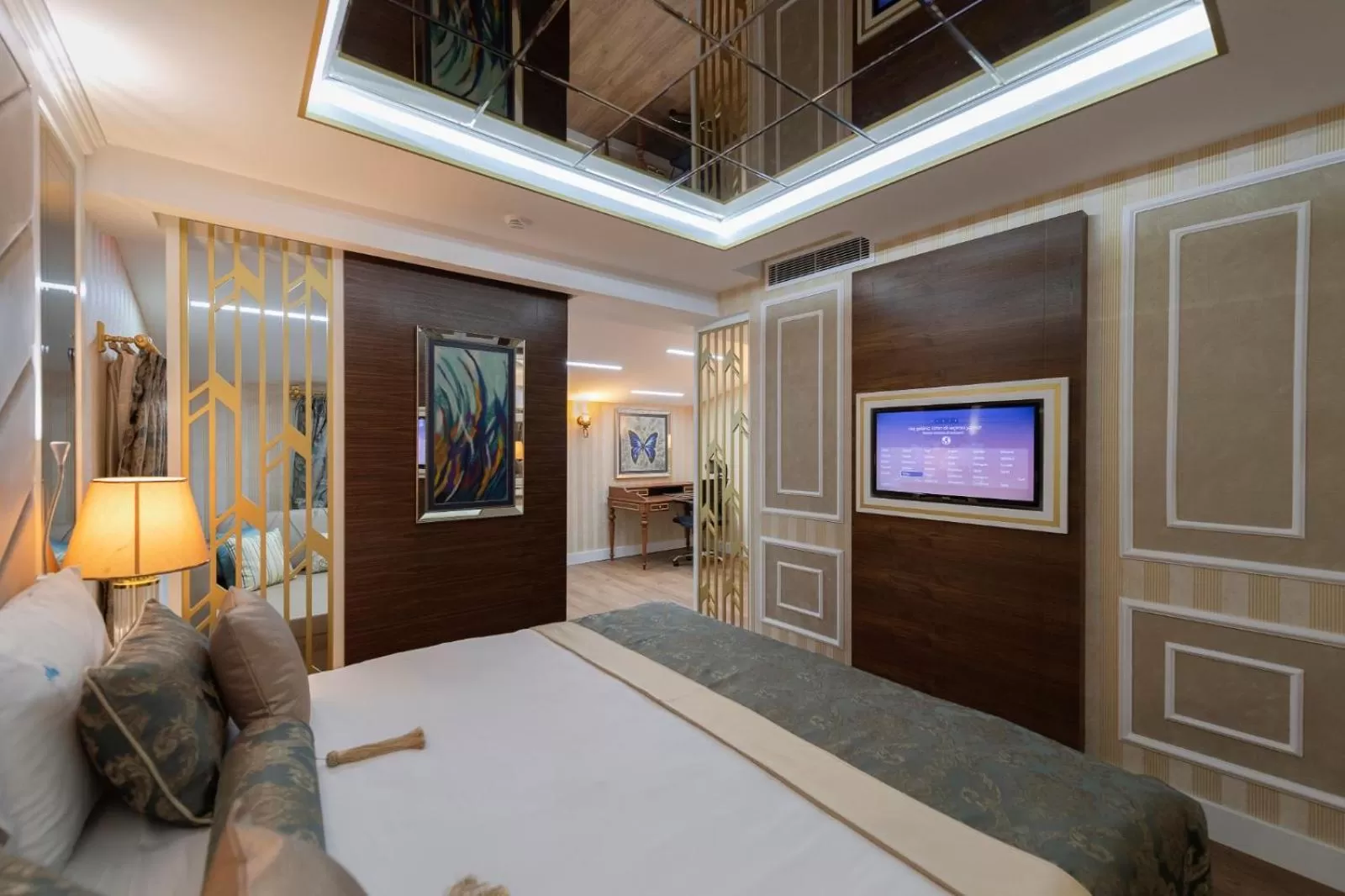Standard Suite in Elysium Green Suites