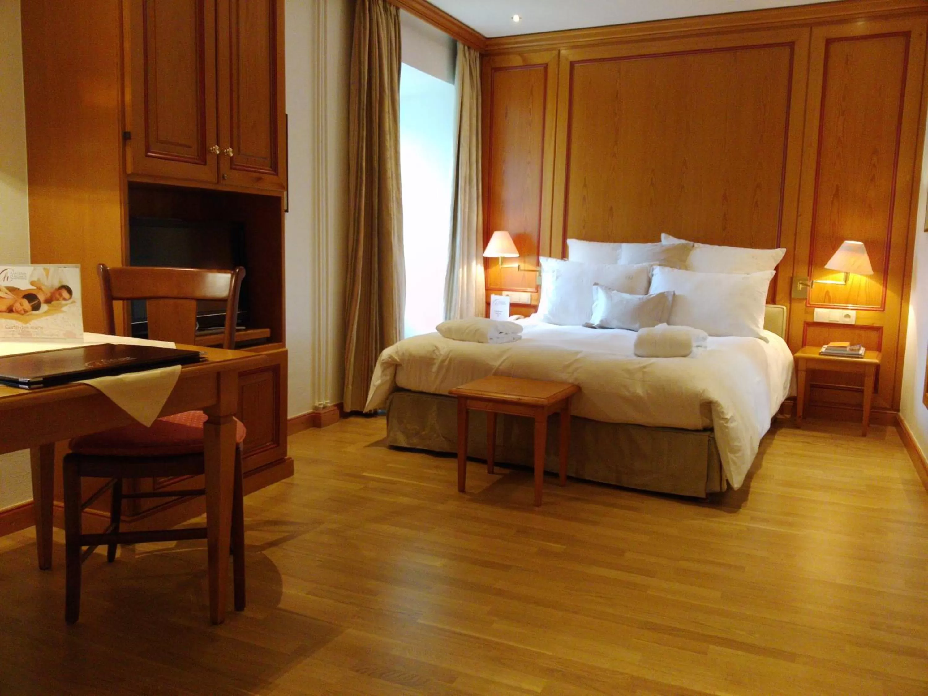 Superior Double Room in Hotel & Spa A la cour d'Alsace by HappyCulture