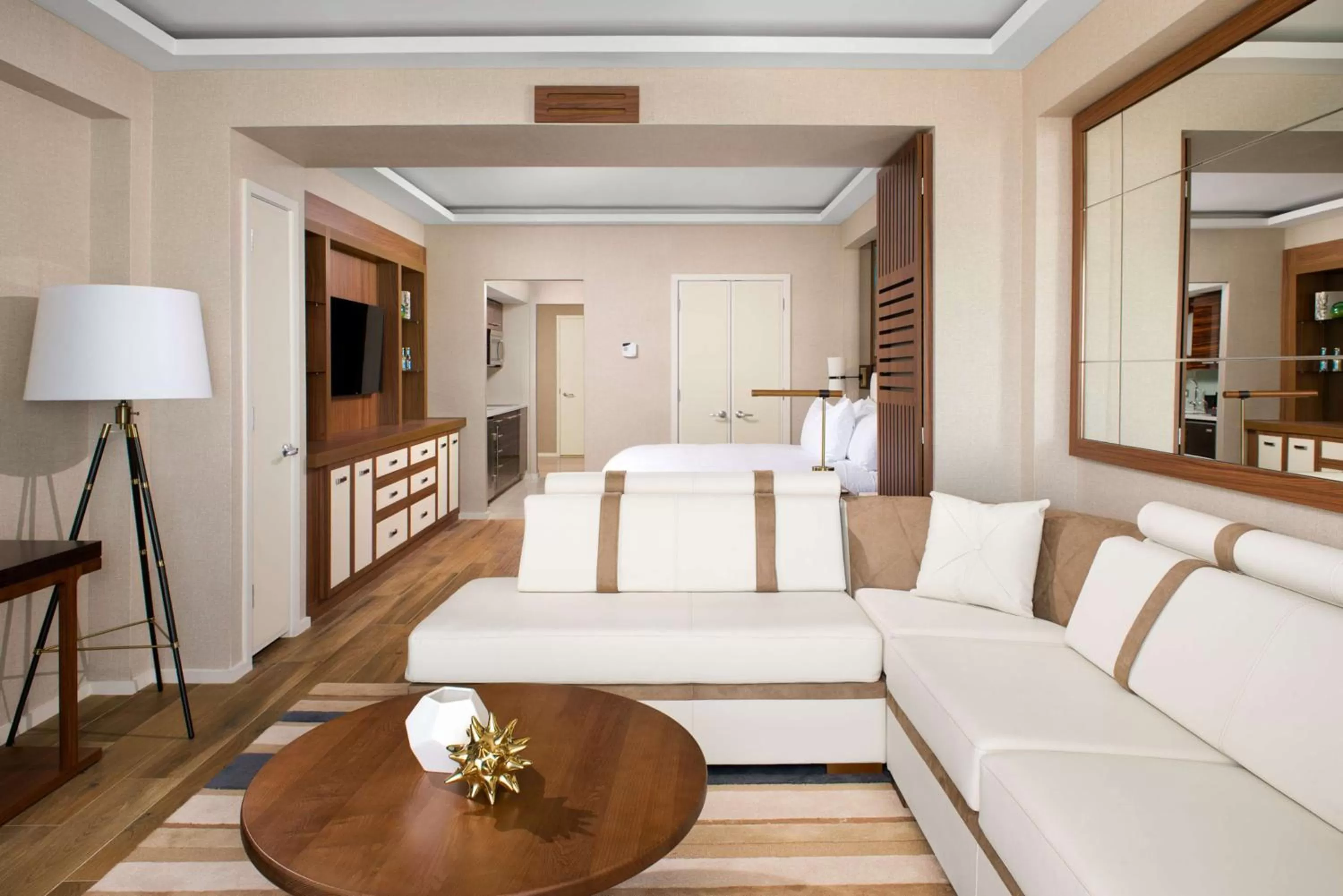 Poolside Junior Suite with Mobility Accessible Tub in Conrad Fort Lauderdale Beach