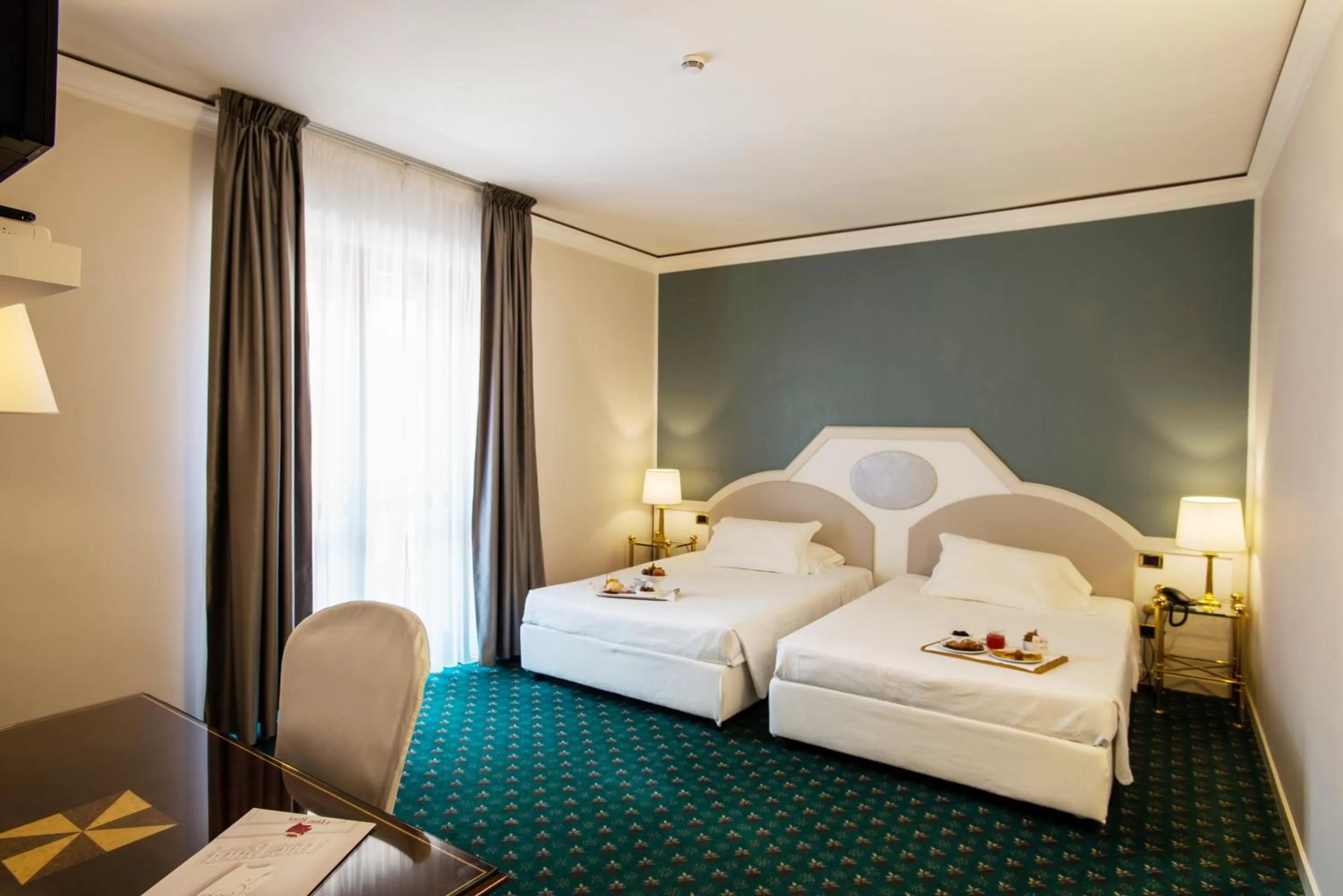 Deluxe Double or Twin Room in Alli Due Buoi Rossi