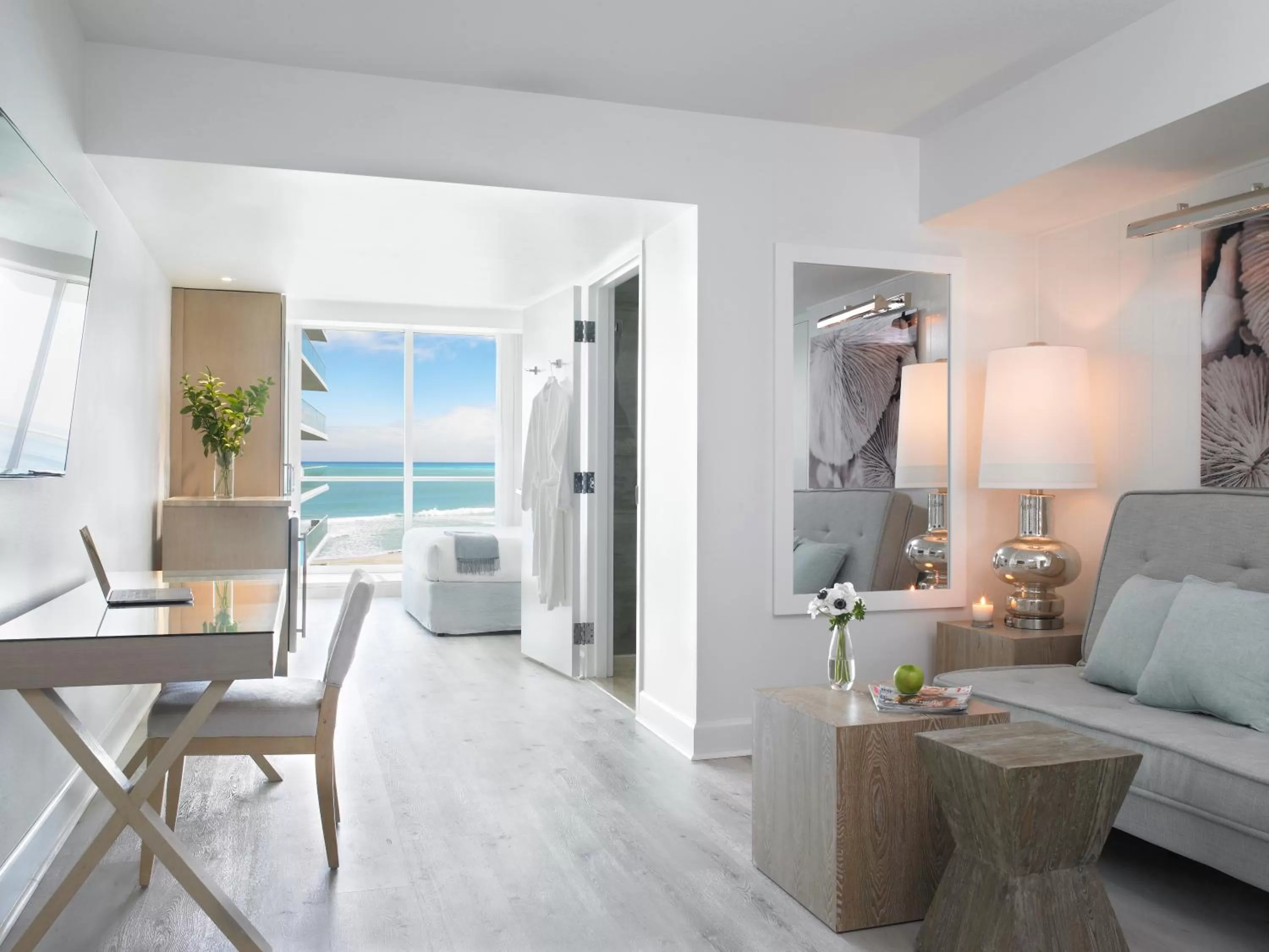 ADA Accessible Ocean View Queen in Grand Beach Hotel Surfside