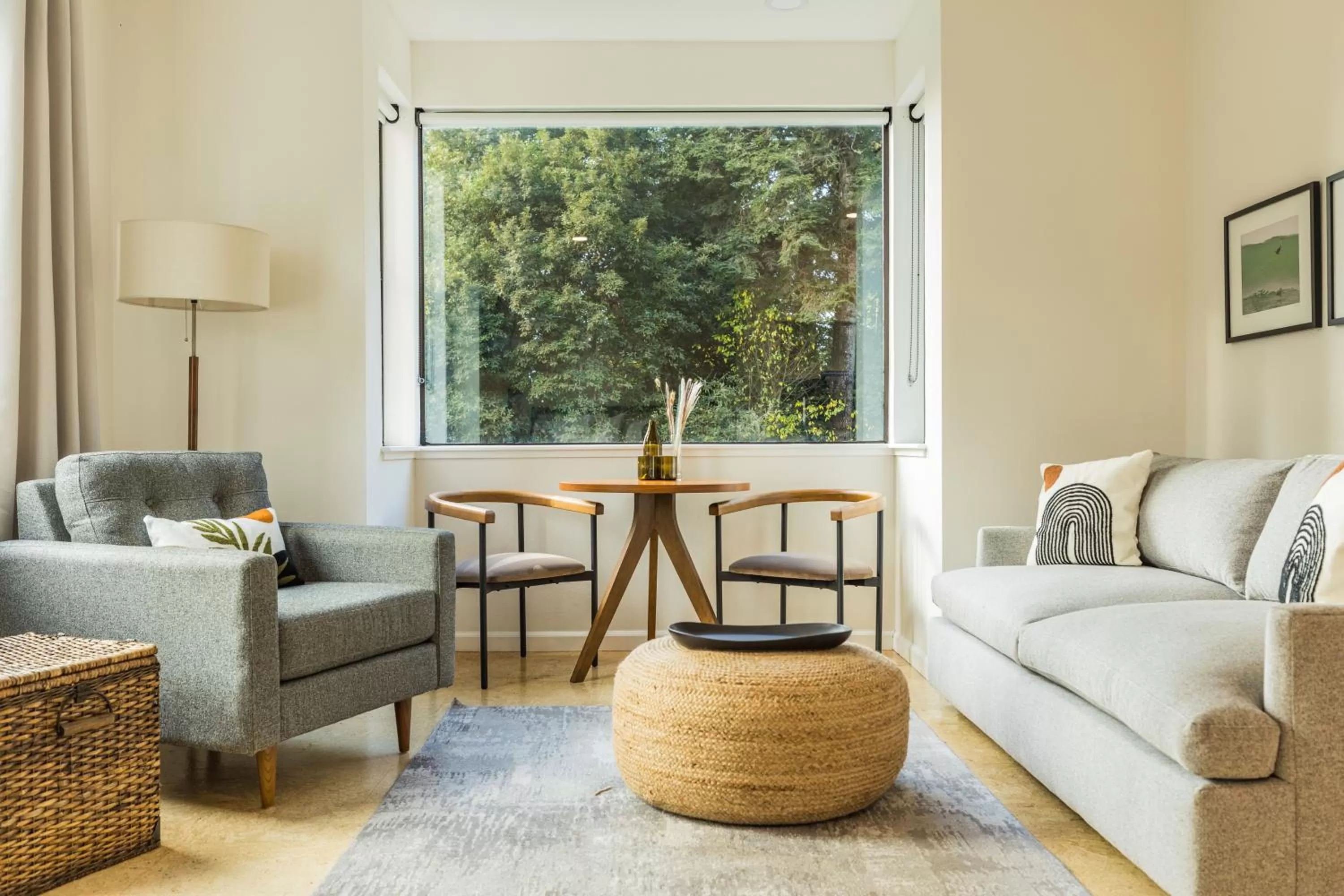 King Room with Garden View in SCP Mendocino Inn and Farm