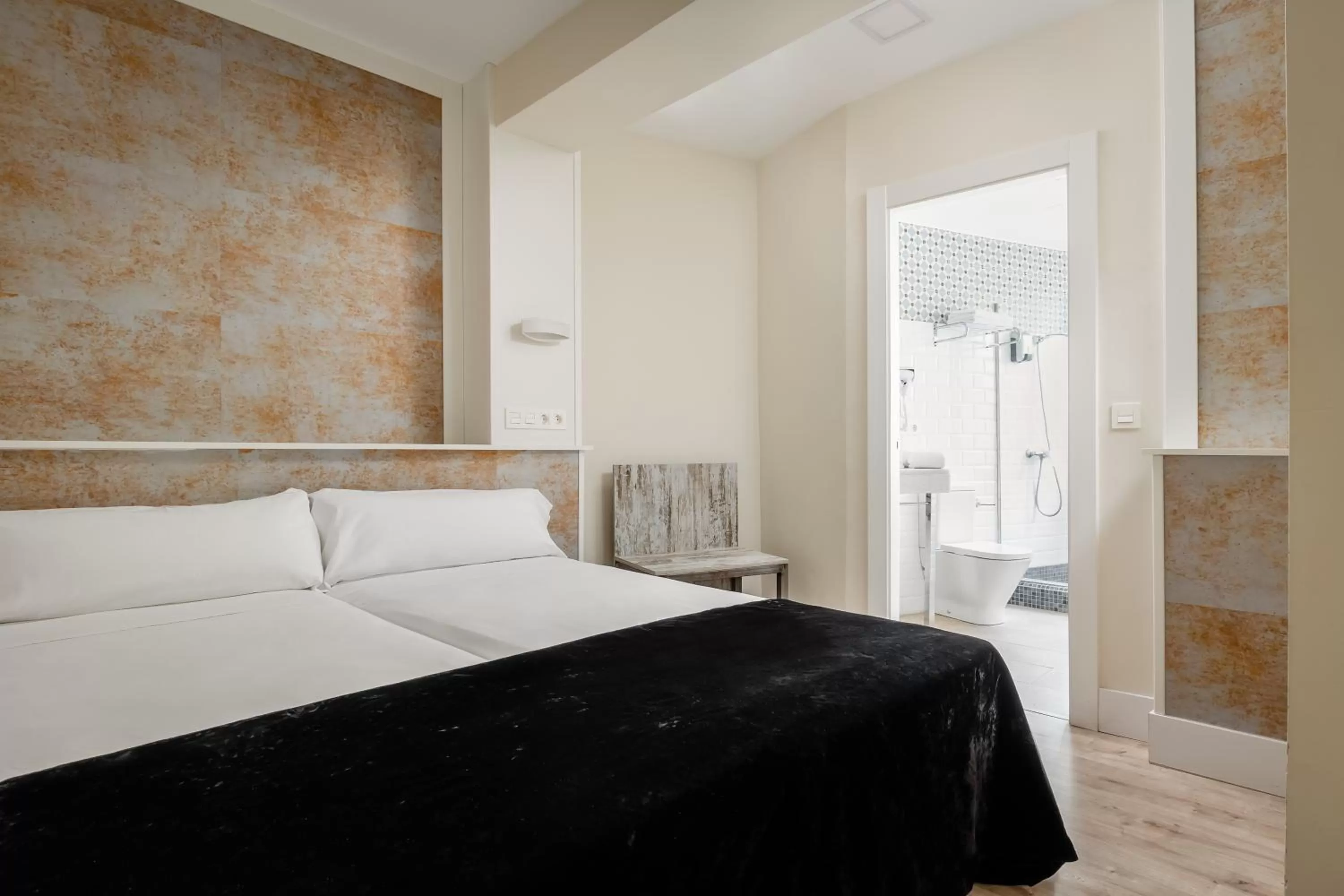 Double or Twin Room with Parking in YIT Casablanca