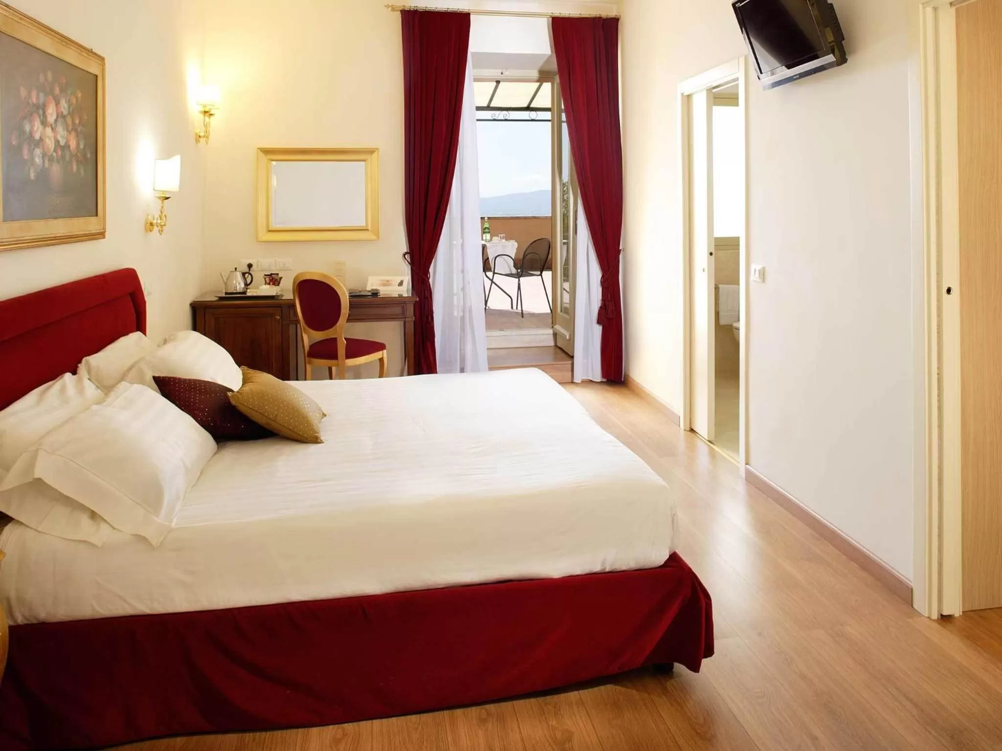 Luxury Double Room in Giotto Hotel & Spa